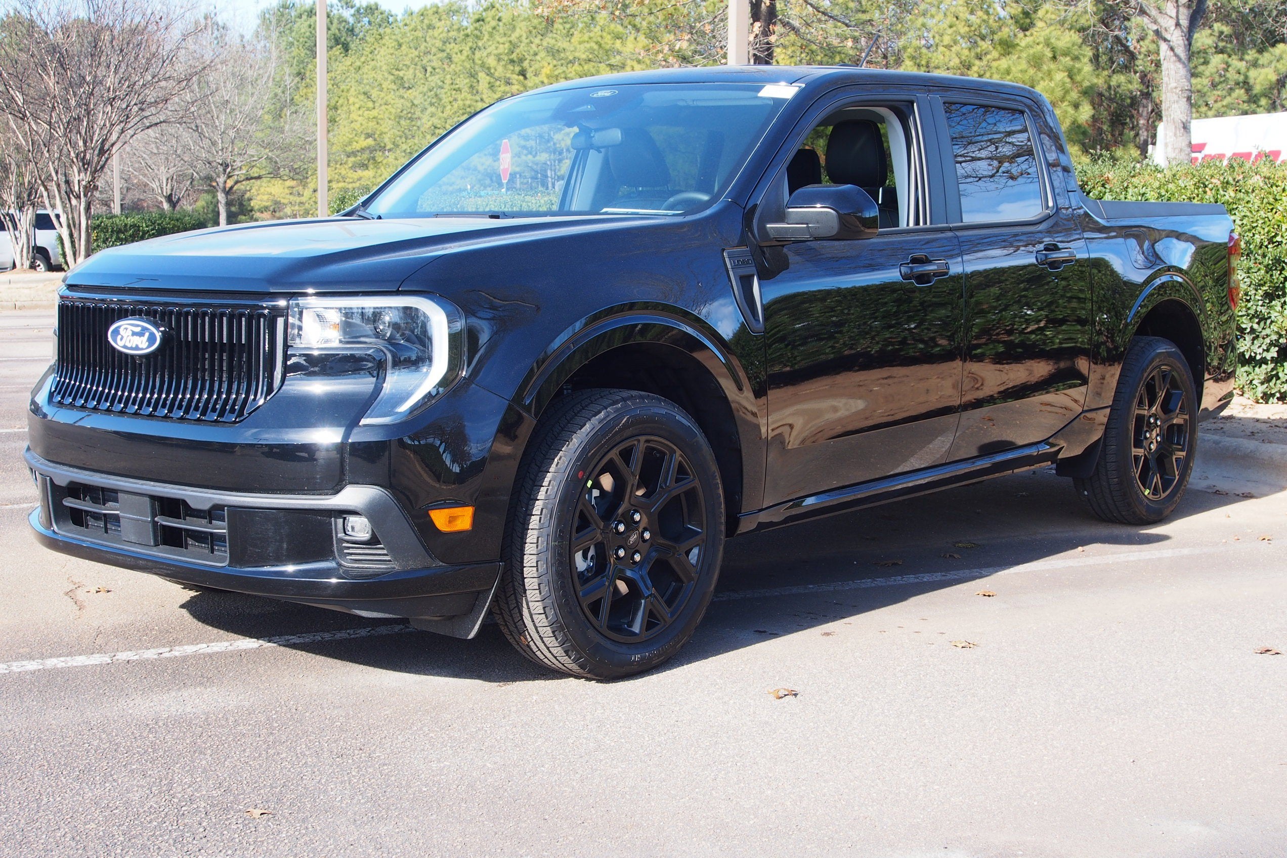 2026 Ford Maverick Lobo Standard