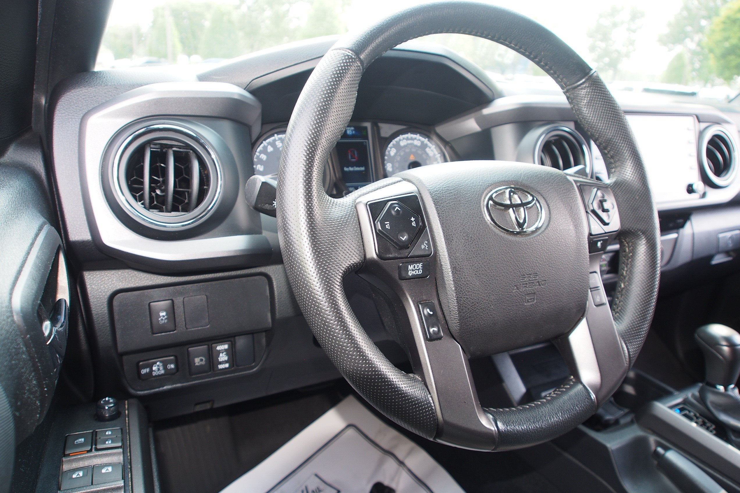 2022 Toyota Tacoma 4WD TRD Off Road