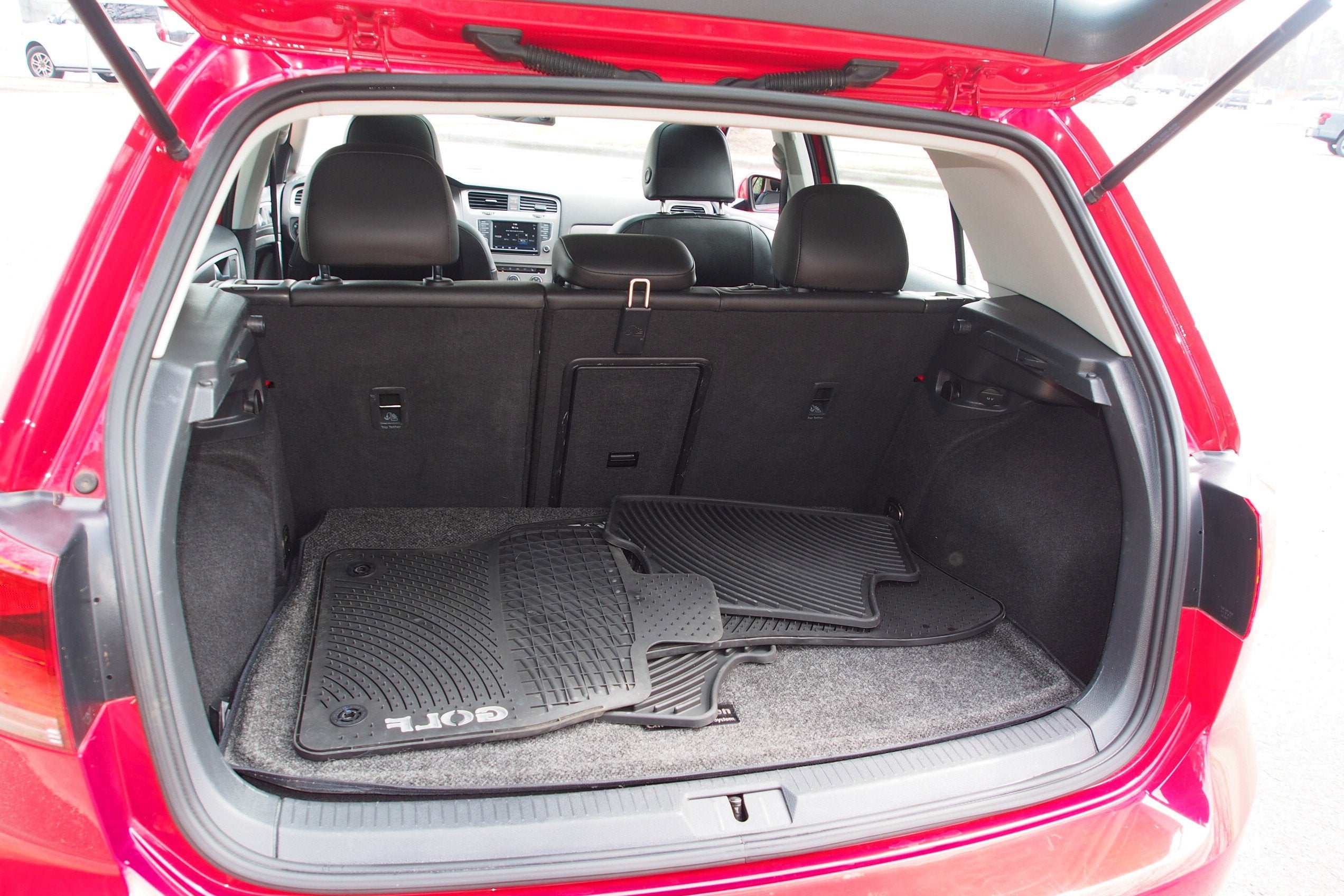 2017 Volkswagen Golf SE