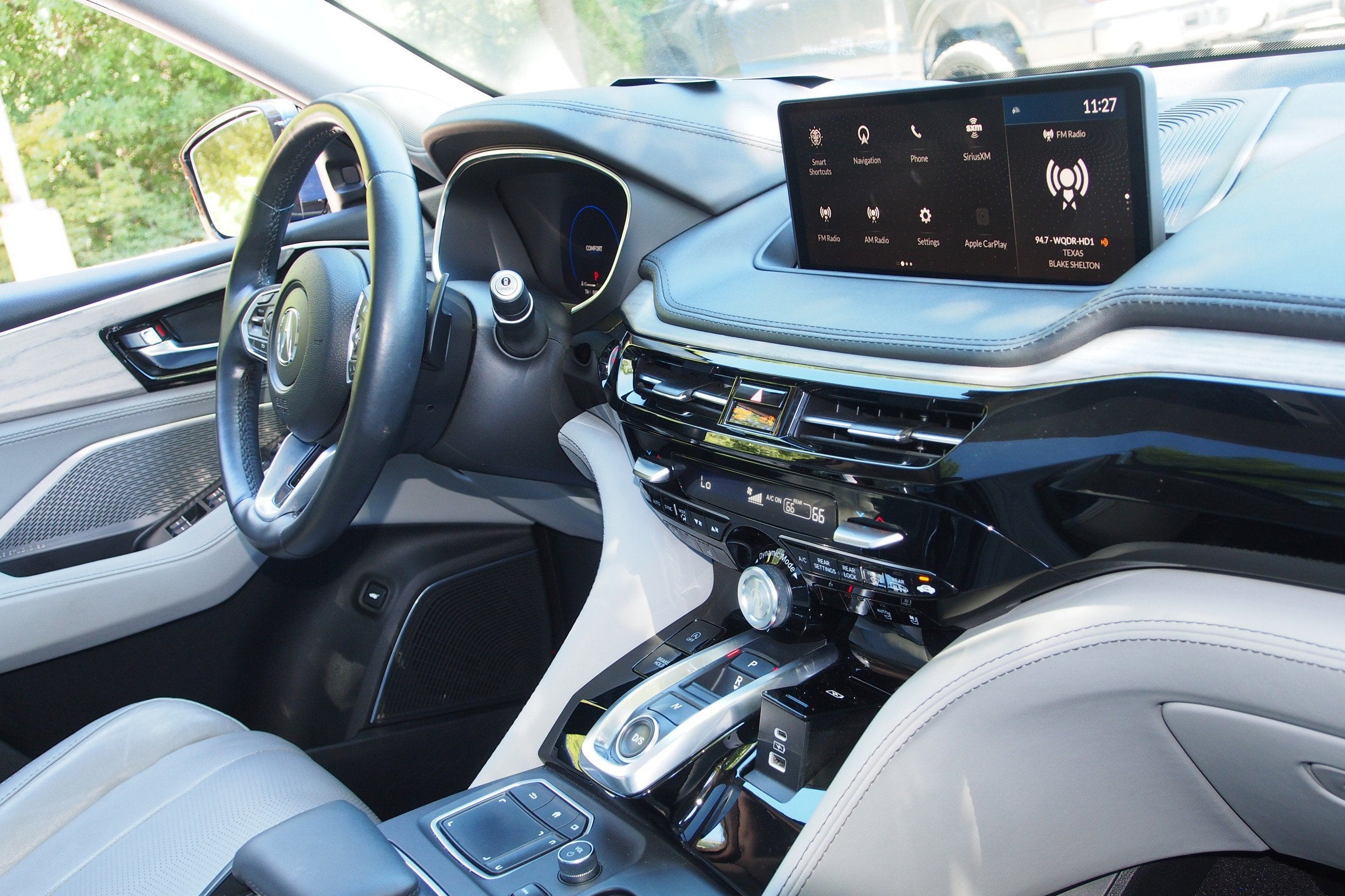 2023 Acura MDX w/Advance Package