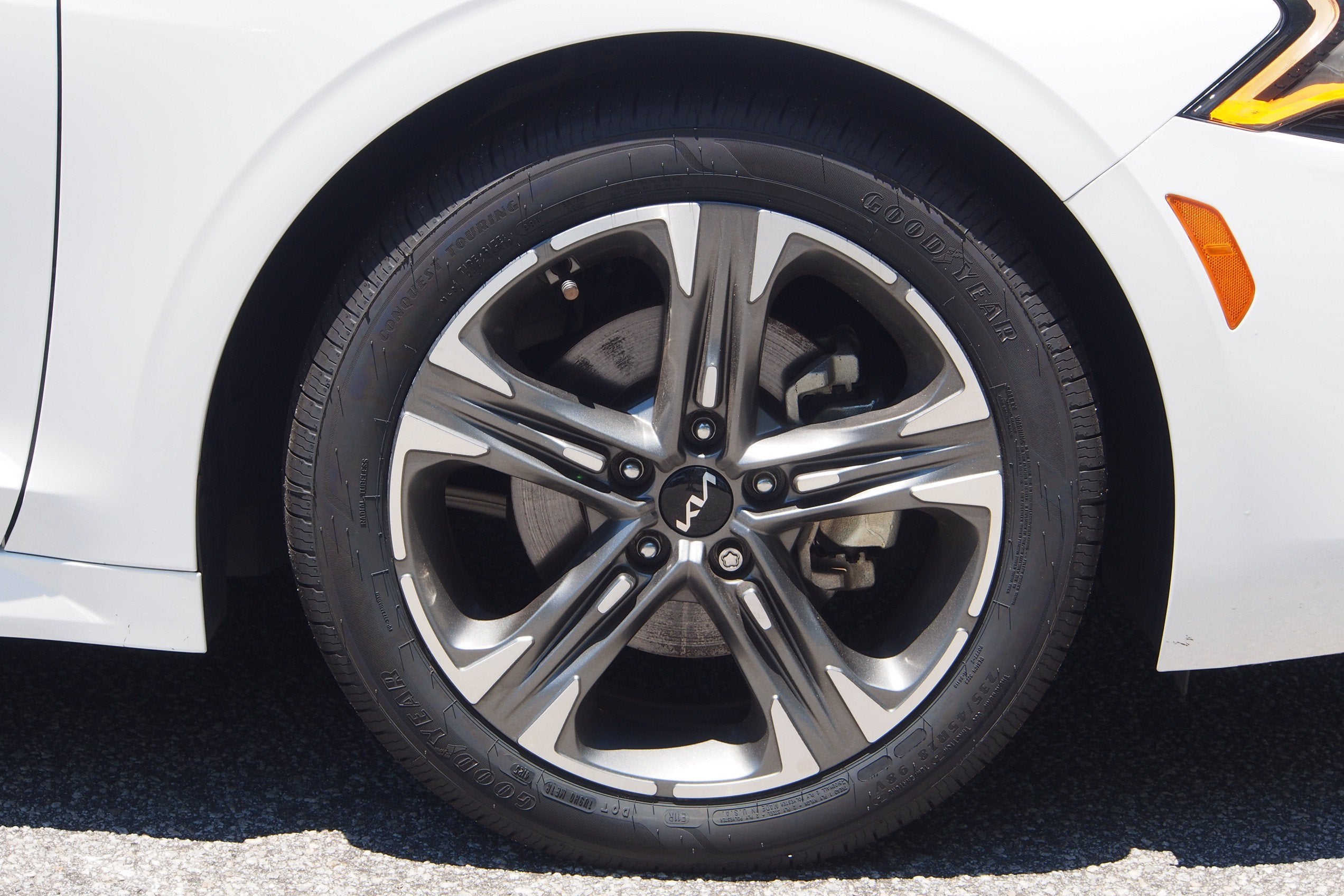 2023 Kia K5 EX