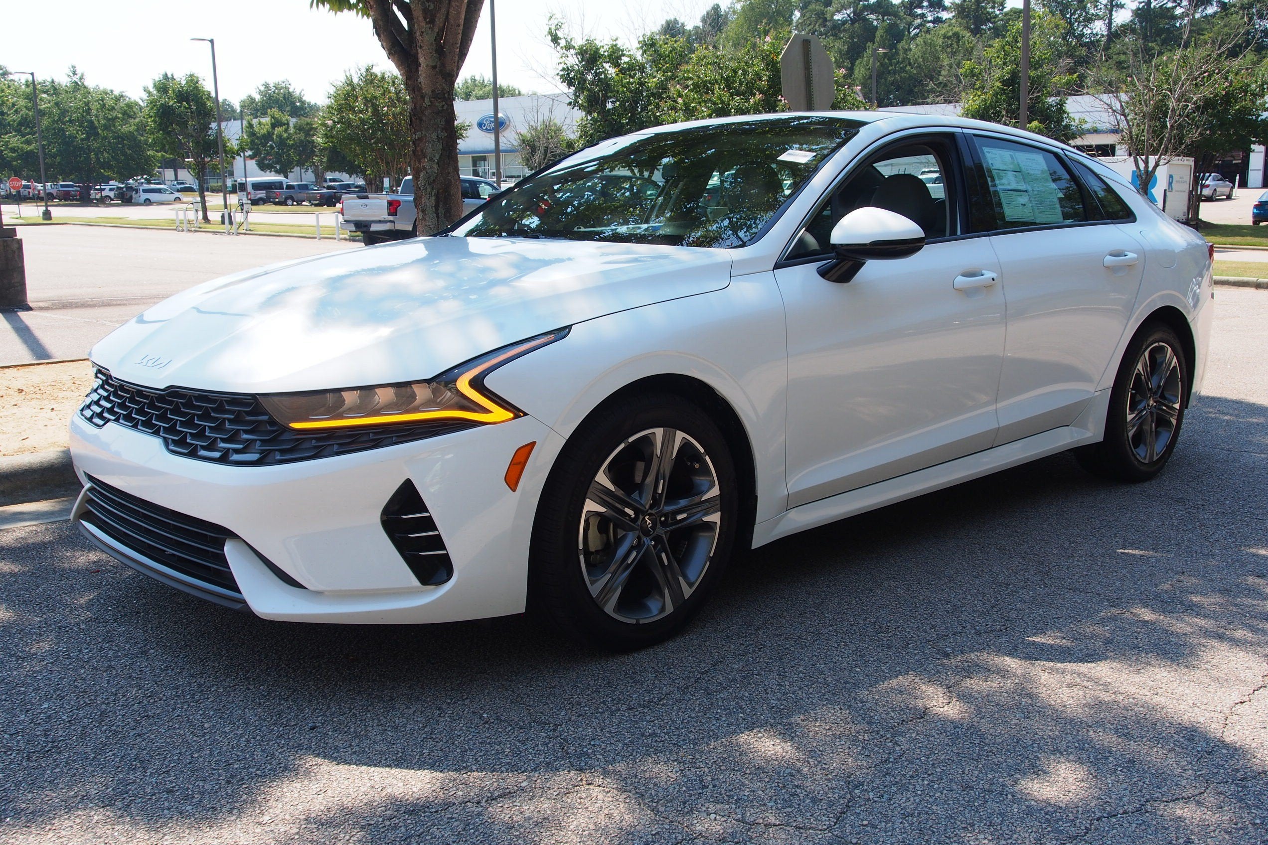 2023 Kia K5 EX