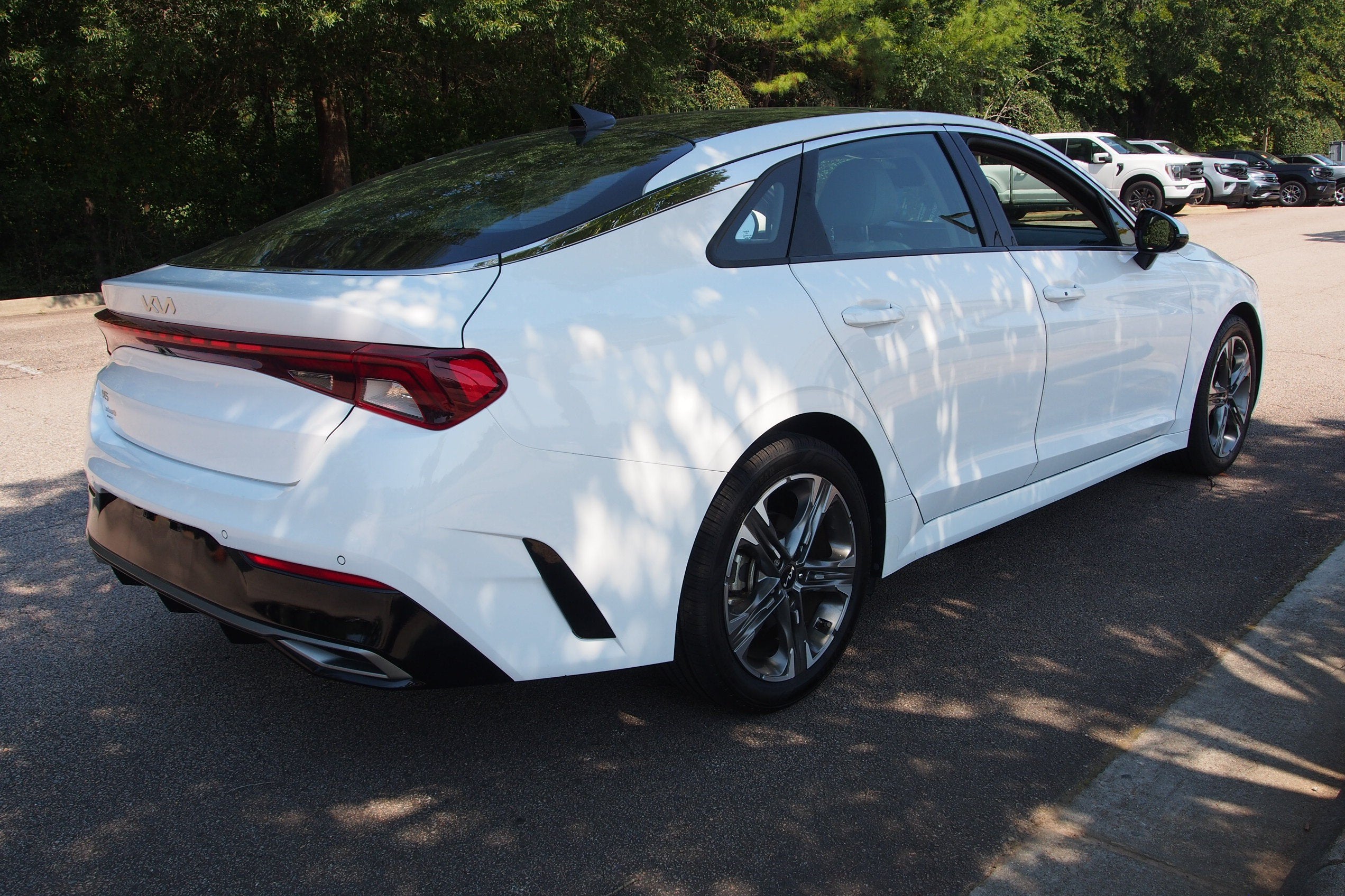 2023 Kia K5 EX