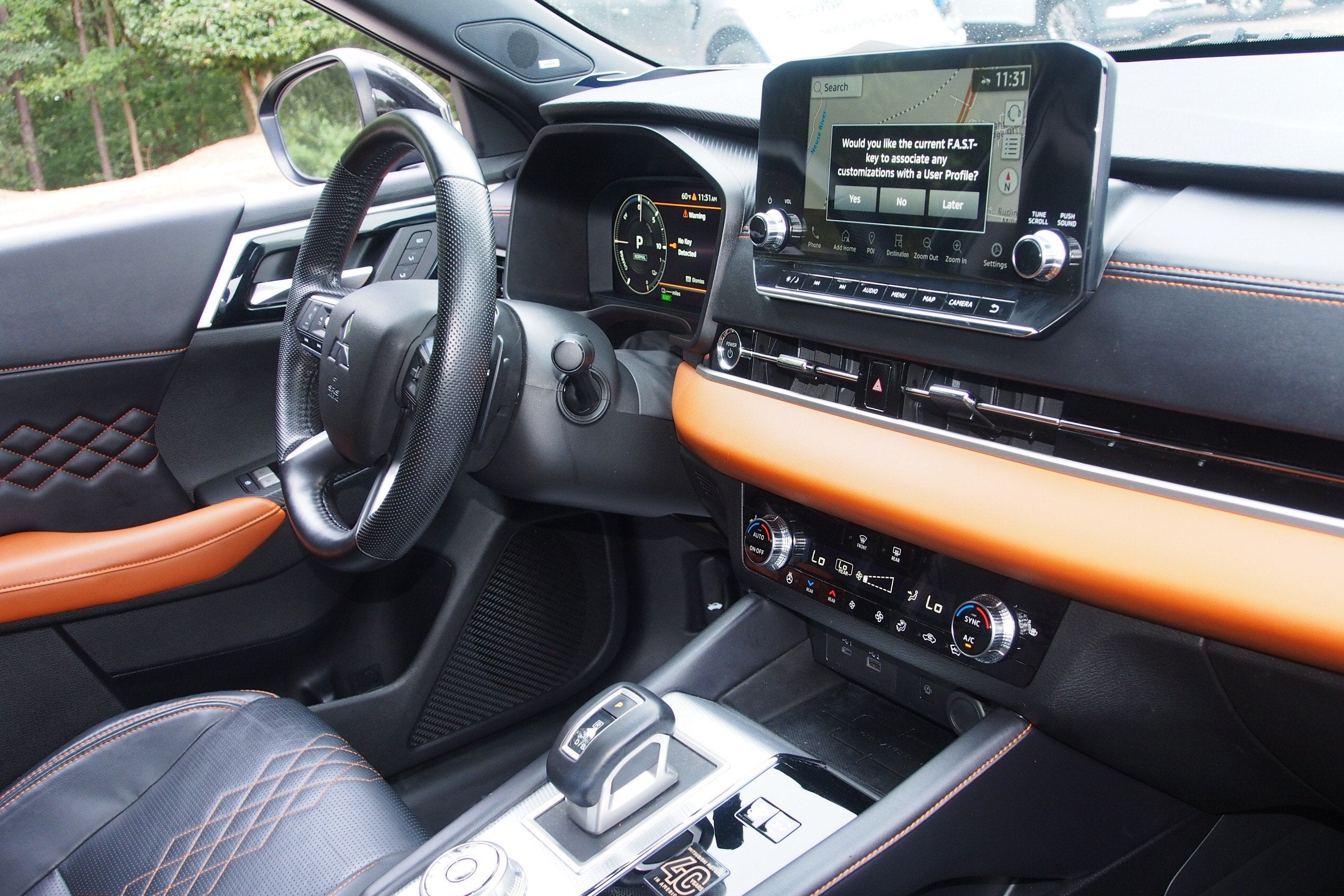 2023 Mitsubishi Outlander PHEV SEL