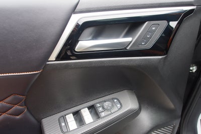 2023 Mitsubishi Outlander PHEV SEL