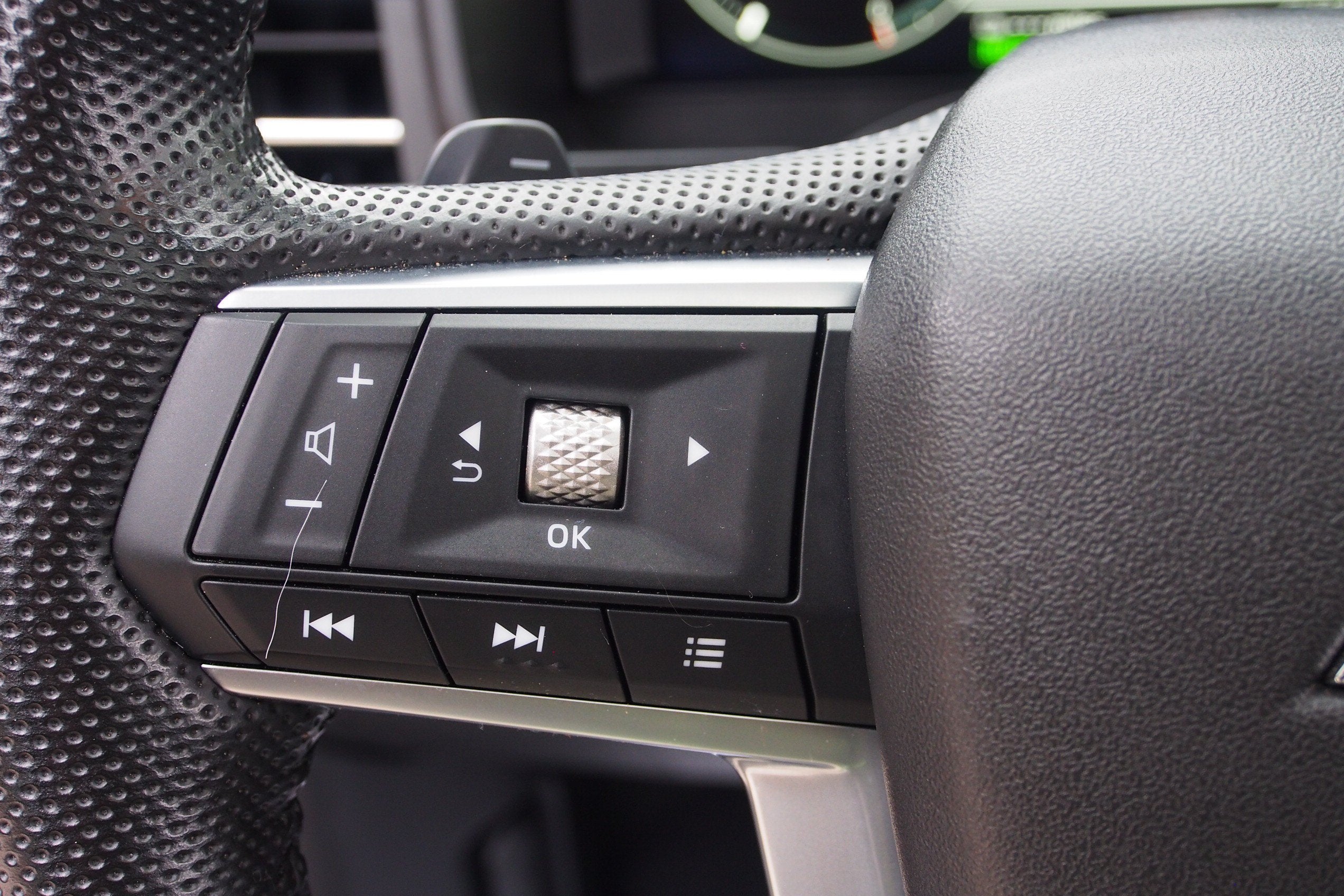 2023 Mitsubishi Outlander PHEV SEL