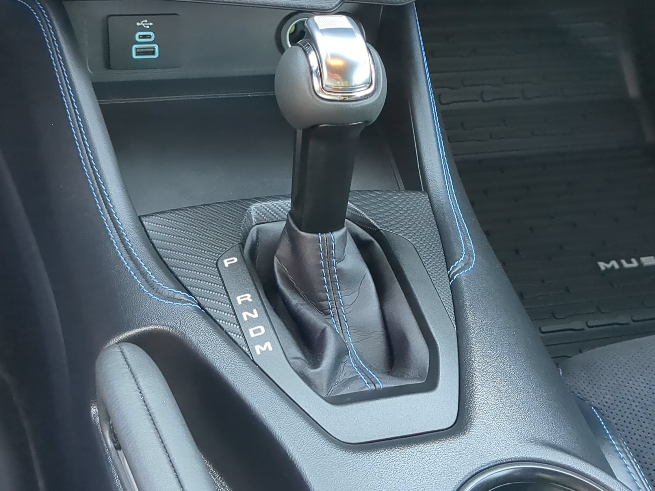 2025 Ford Mustang Dark Horse