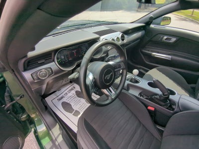 2022 Ford Mustang Mach 1