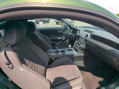 2022 Ford Mustang Mach 1