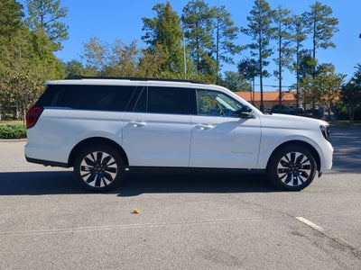 2027 Ford Expedition Max Platinum