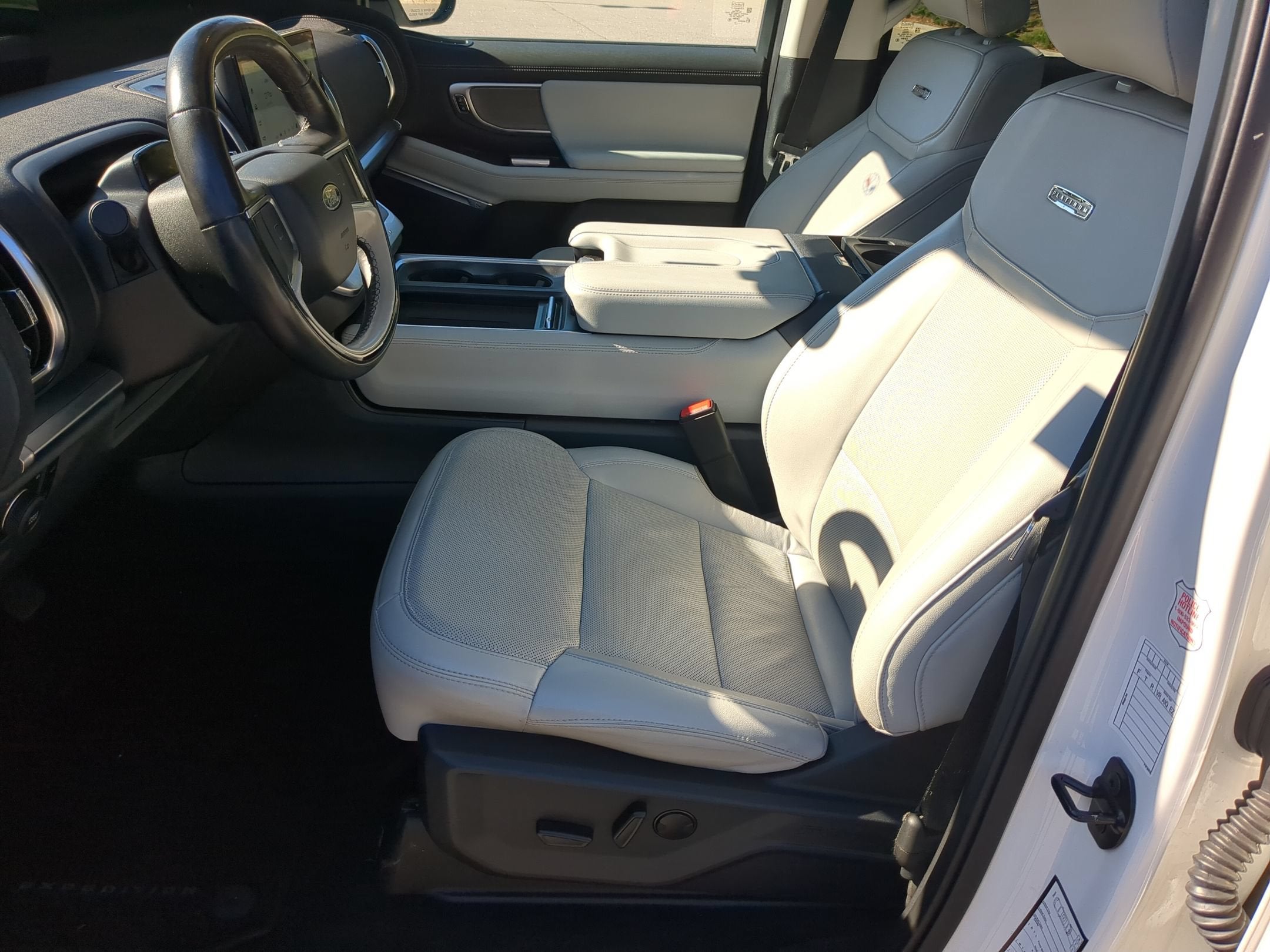2025 Ford Expedition Max Platinum