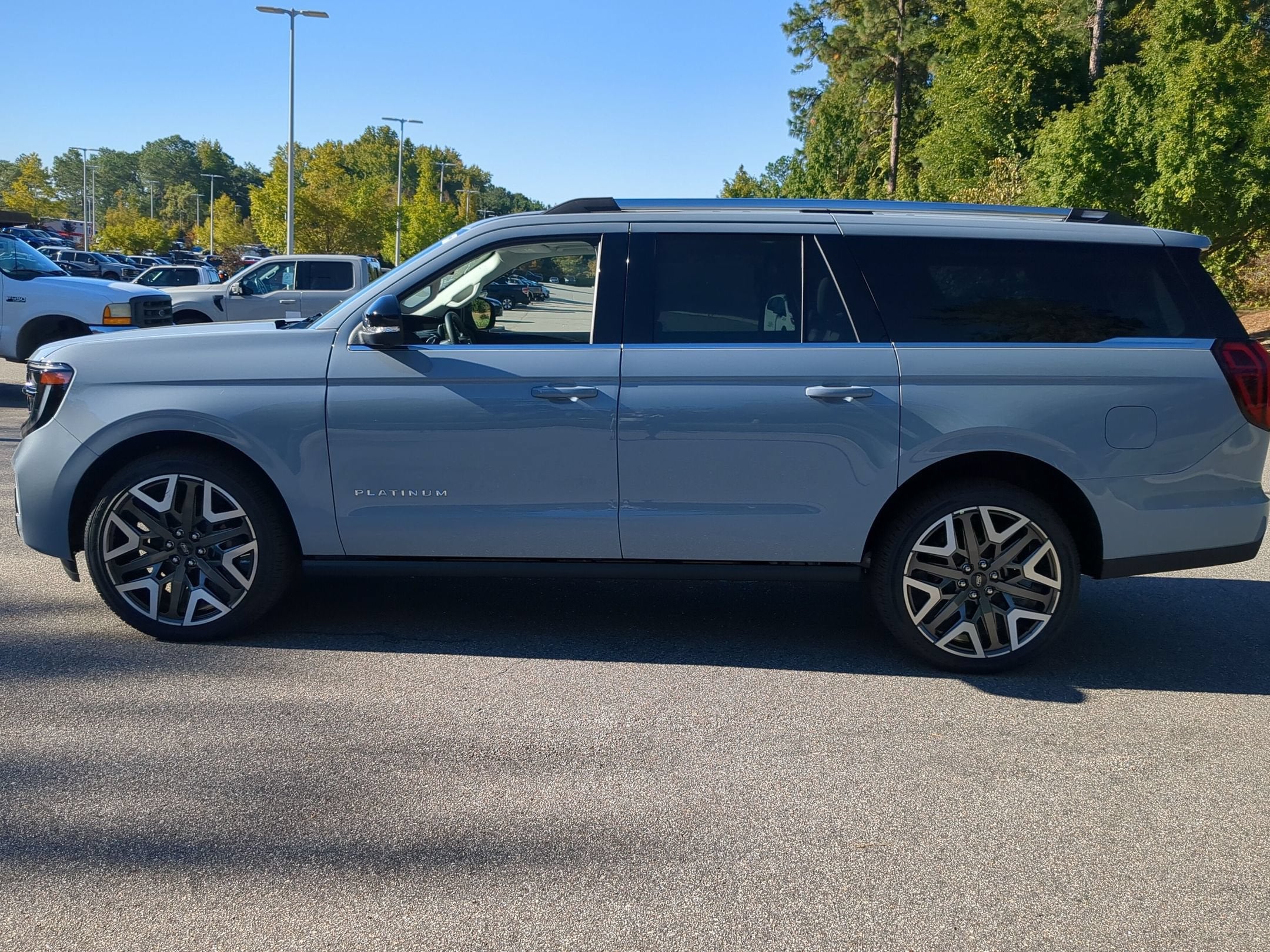 2027 Ford Expedition Max Platinum