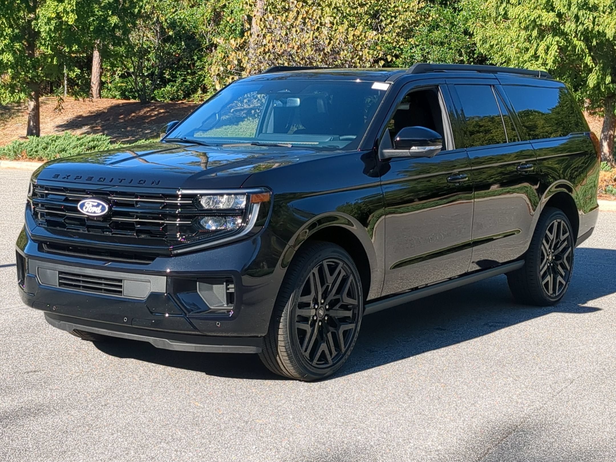 2027 Ford Expedition Max Platinum