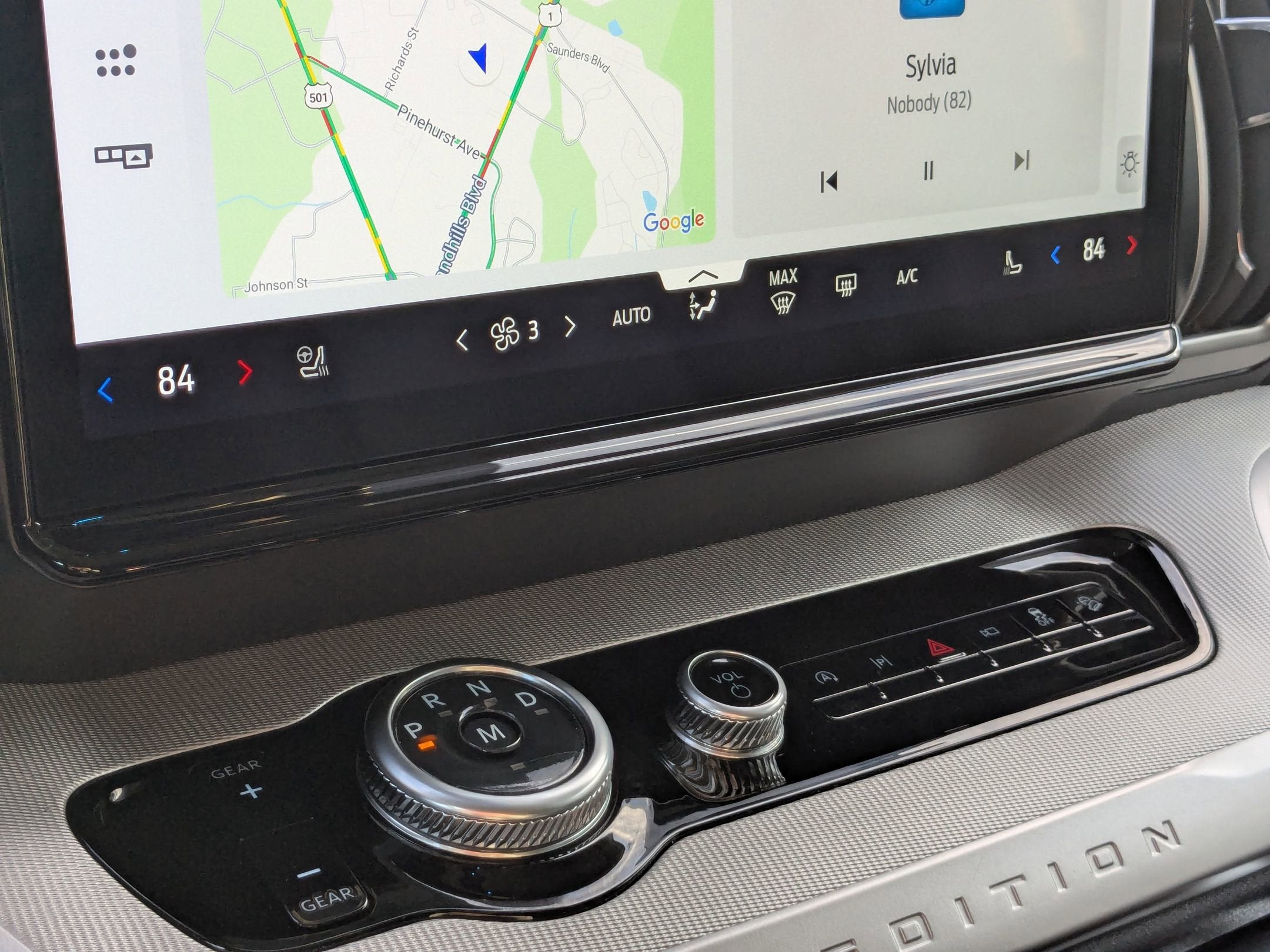 2025 Ford Expedition Active