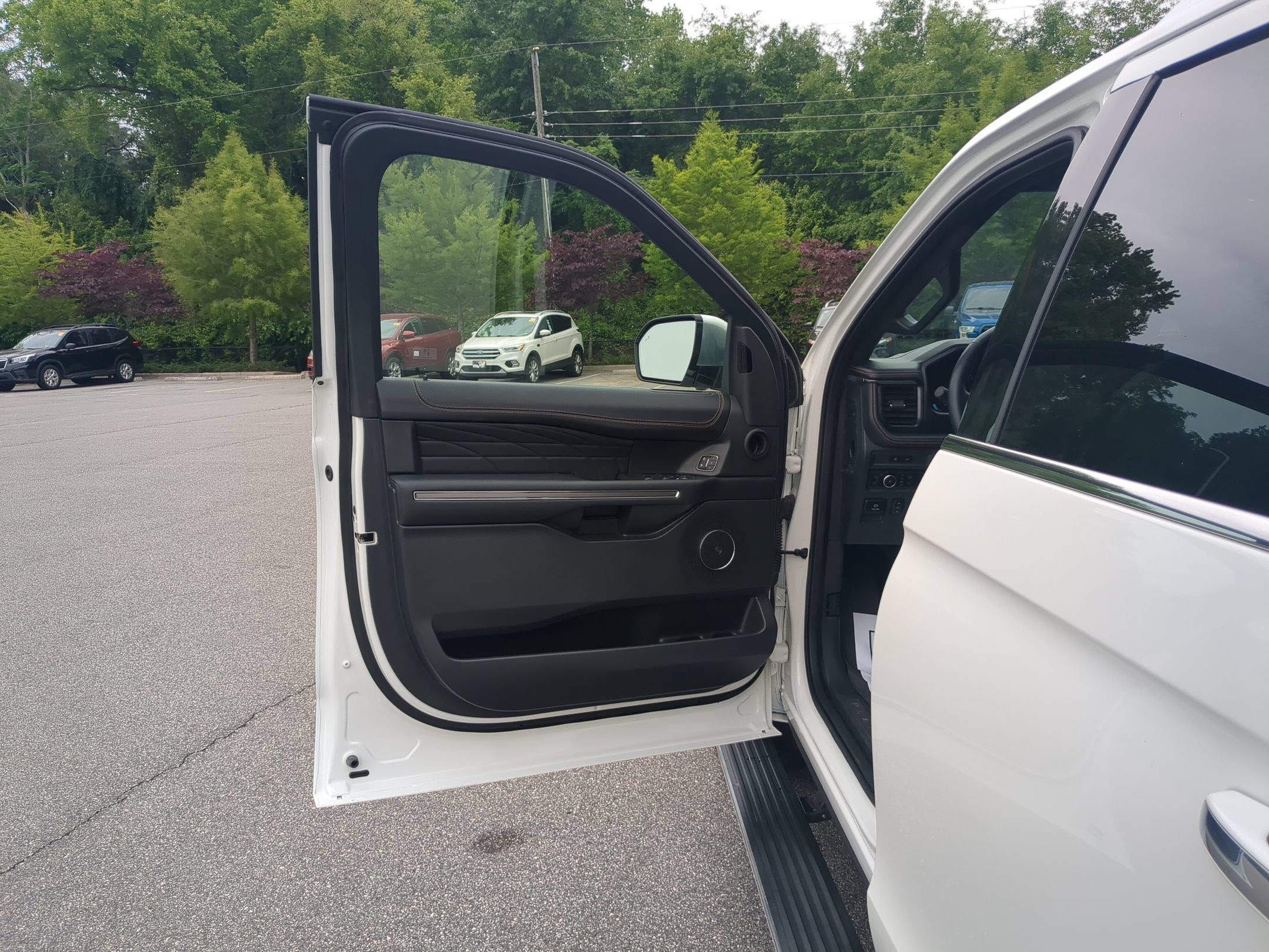 2023 Ford Expedition Platinum