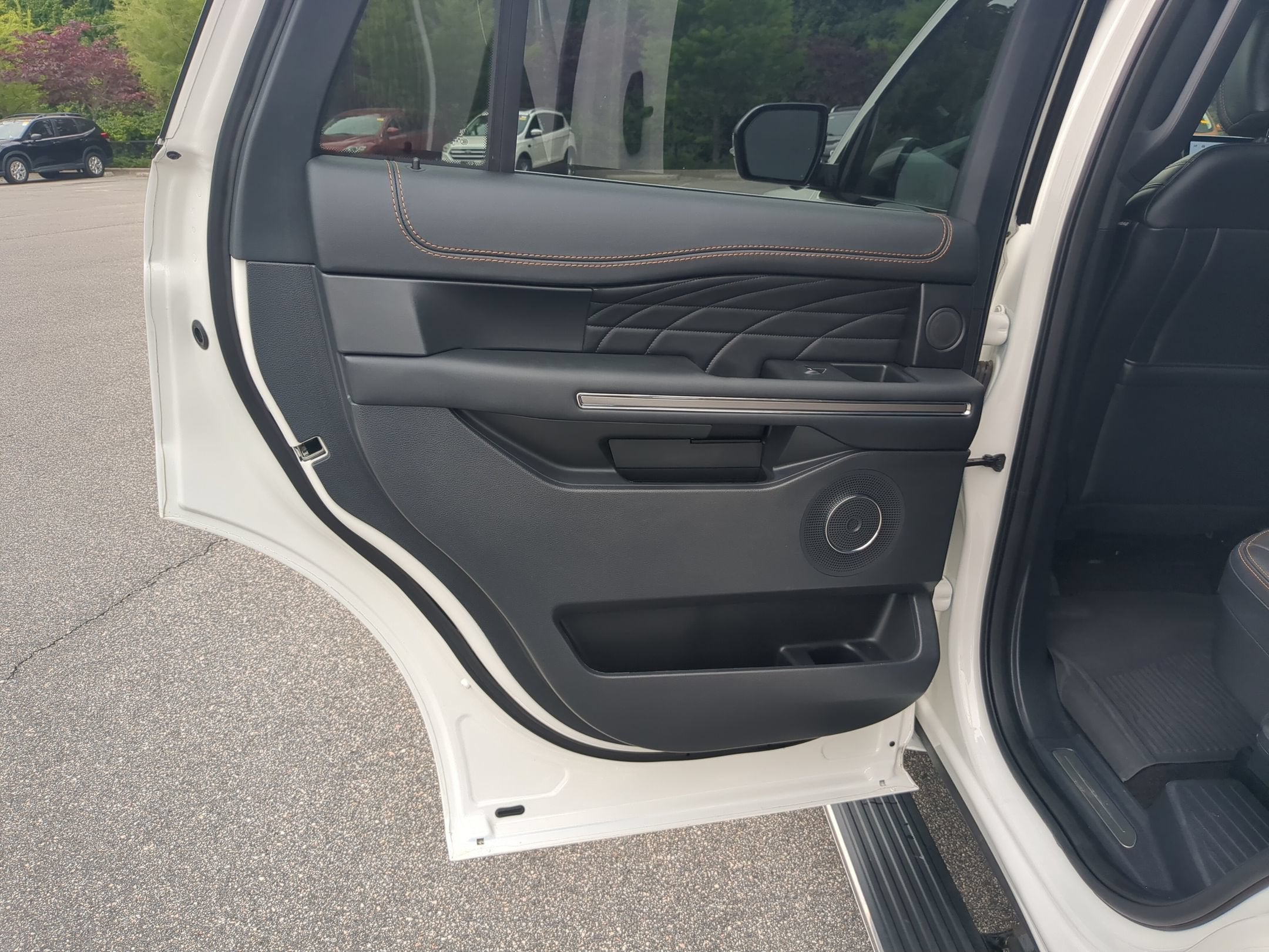 2023 Ford Expedition Platinum