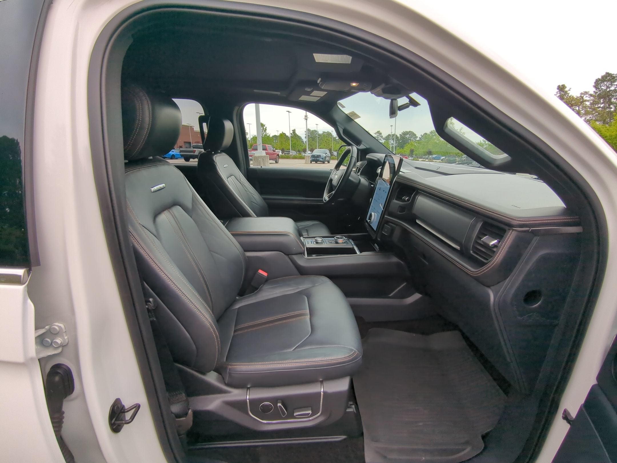 2023 Ford Expedition Platinum