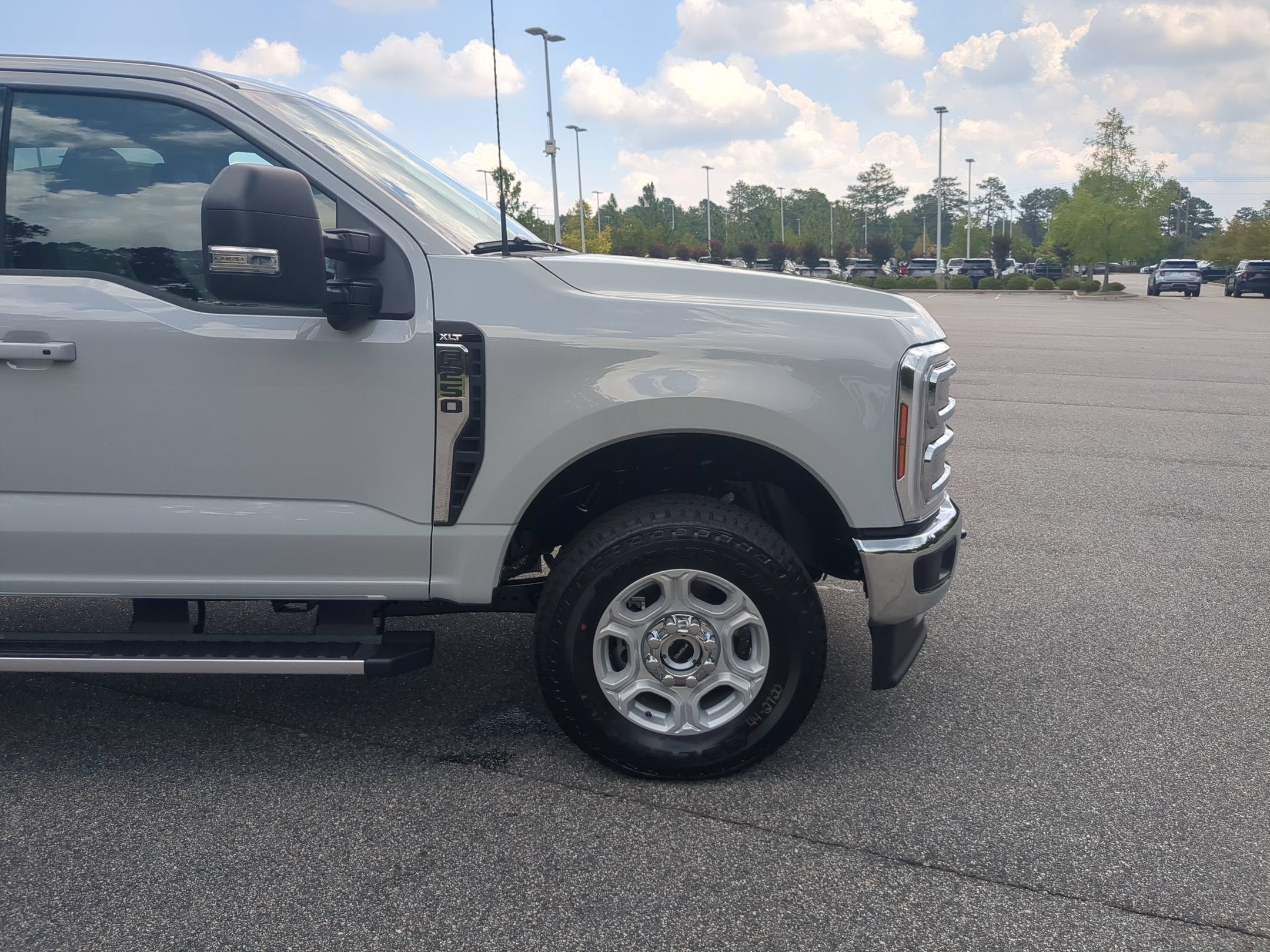 2026 Ford Super Duty F-250 SRW XLT