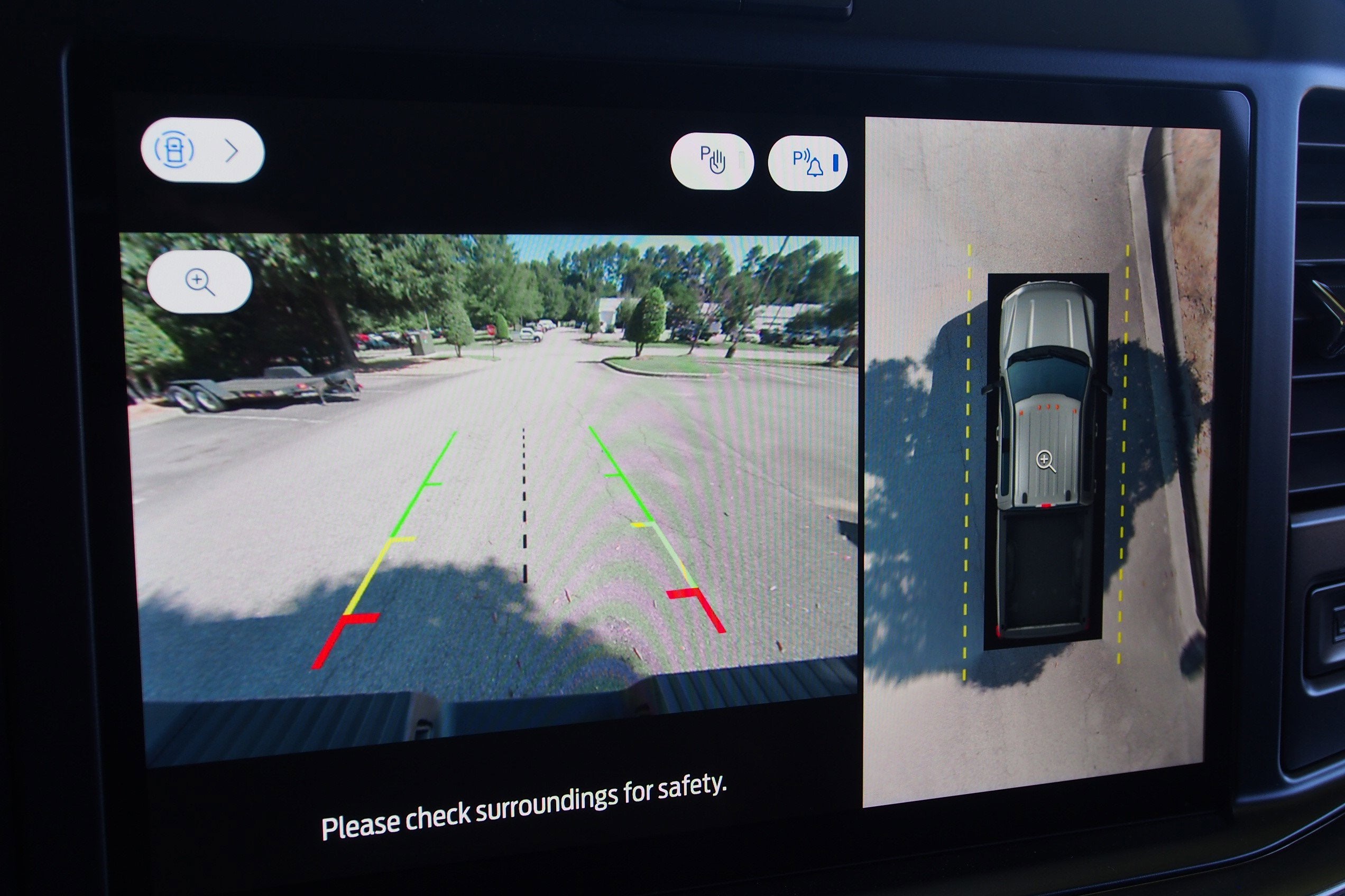 2025 Ford Super Duty F-350 SRW LARIAT