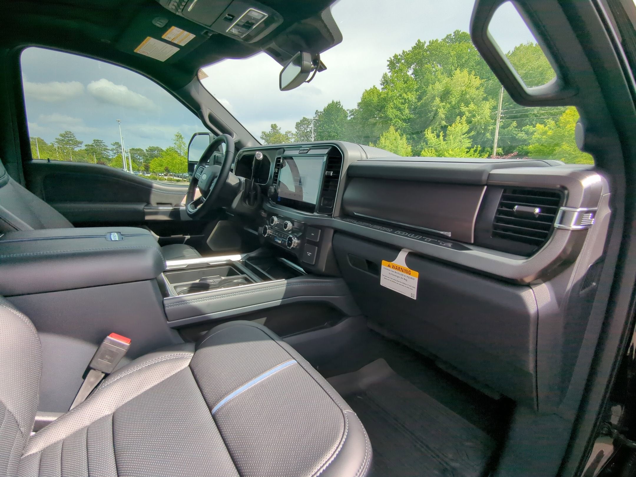 2026 Ford Super Duty F-350 SRW Platinum