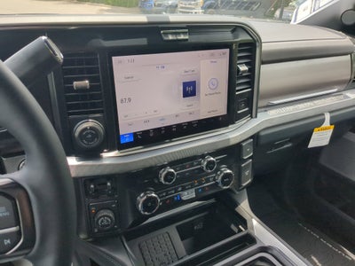 2026 Ford Super Duty F-350 SRW Platinum