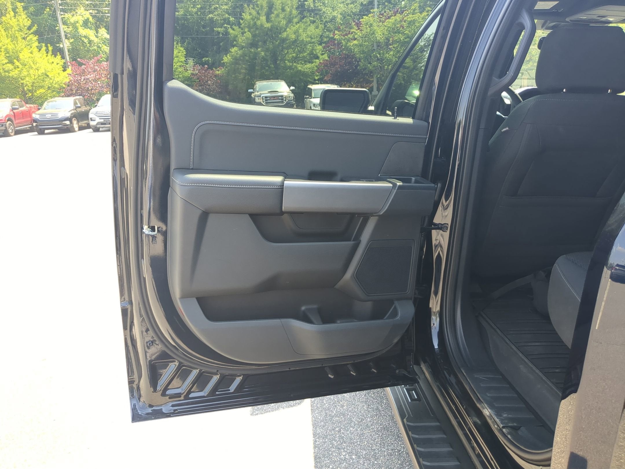 2026 Ford F-150 XLT - Crossroads Courtesy Demo