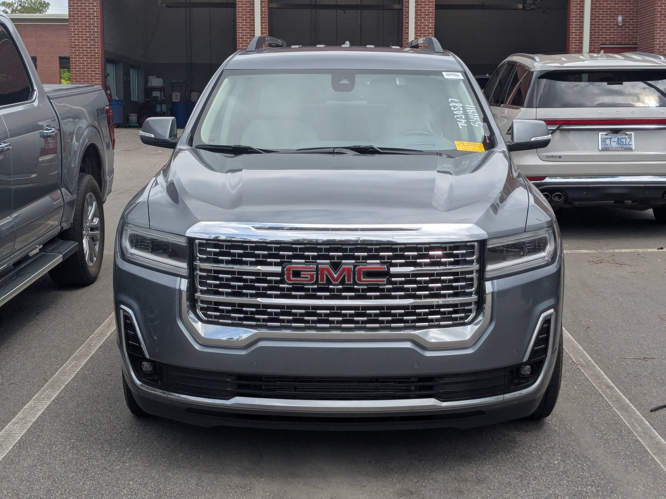 2022 GMC Acadia Denali