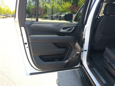 2023 Chevrolet Suburban RST