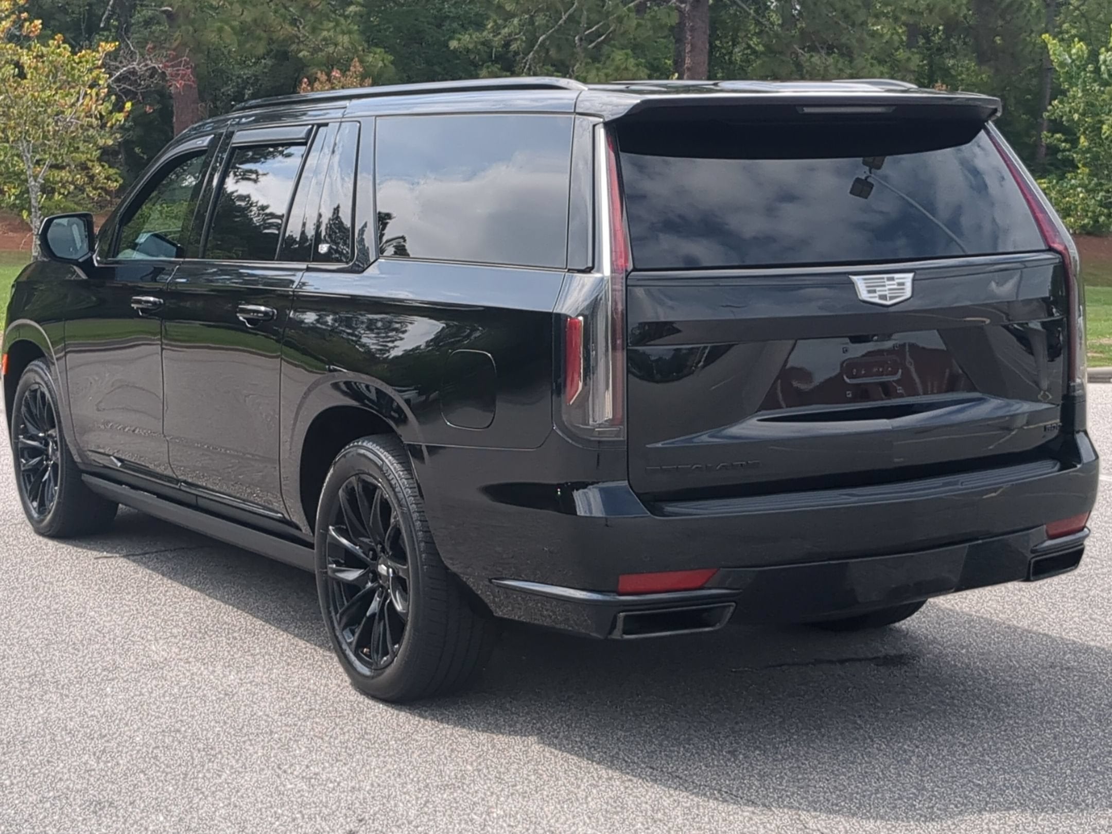 2024 Cadillac Escalade ESV 4WD Sport Platinum