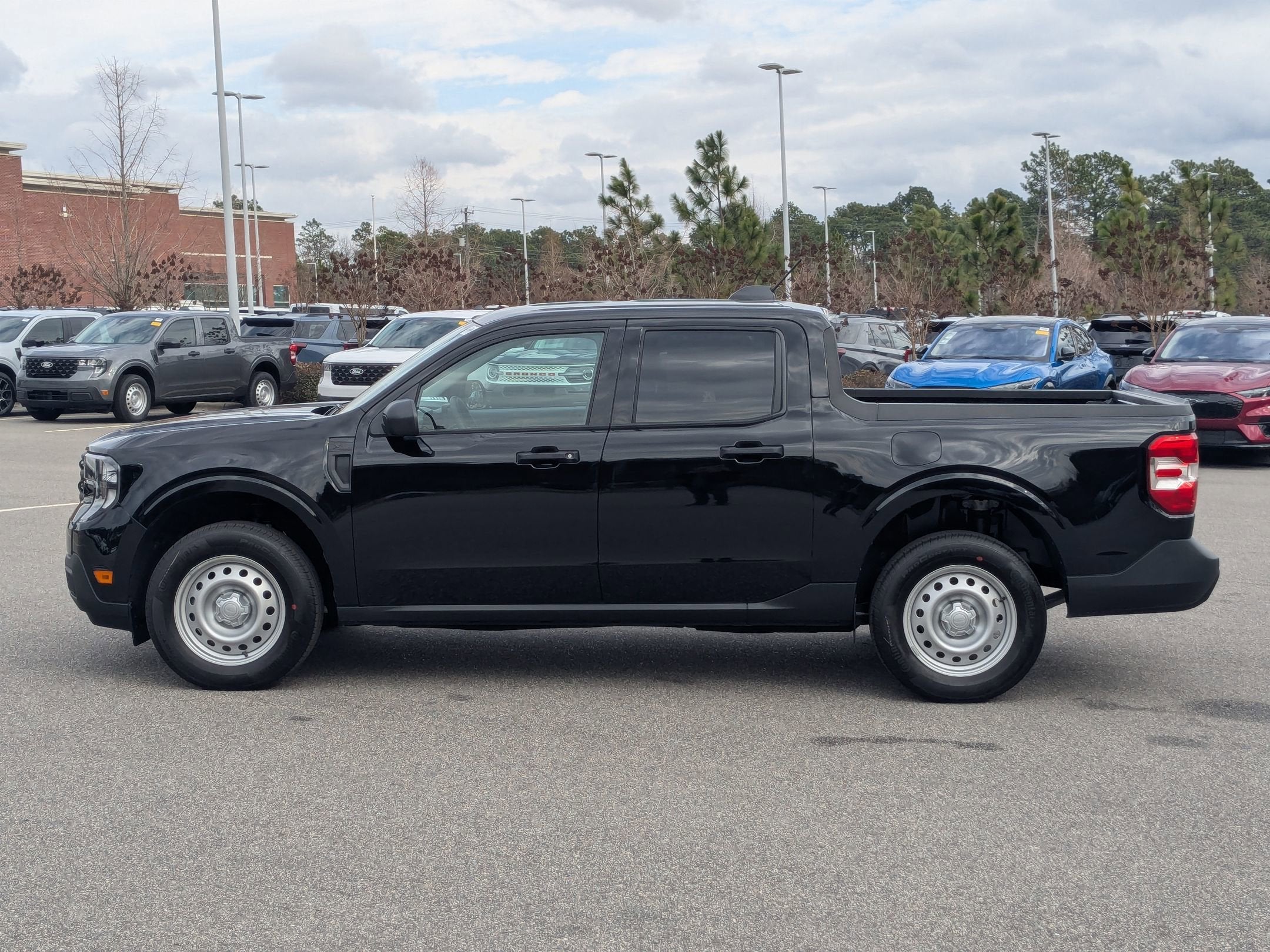 2026 Ford Maverick XL