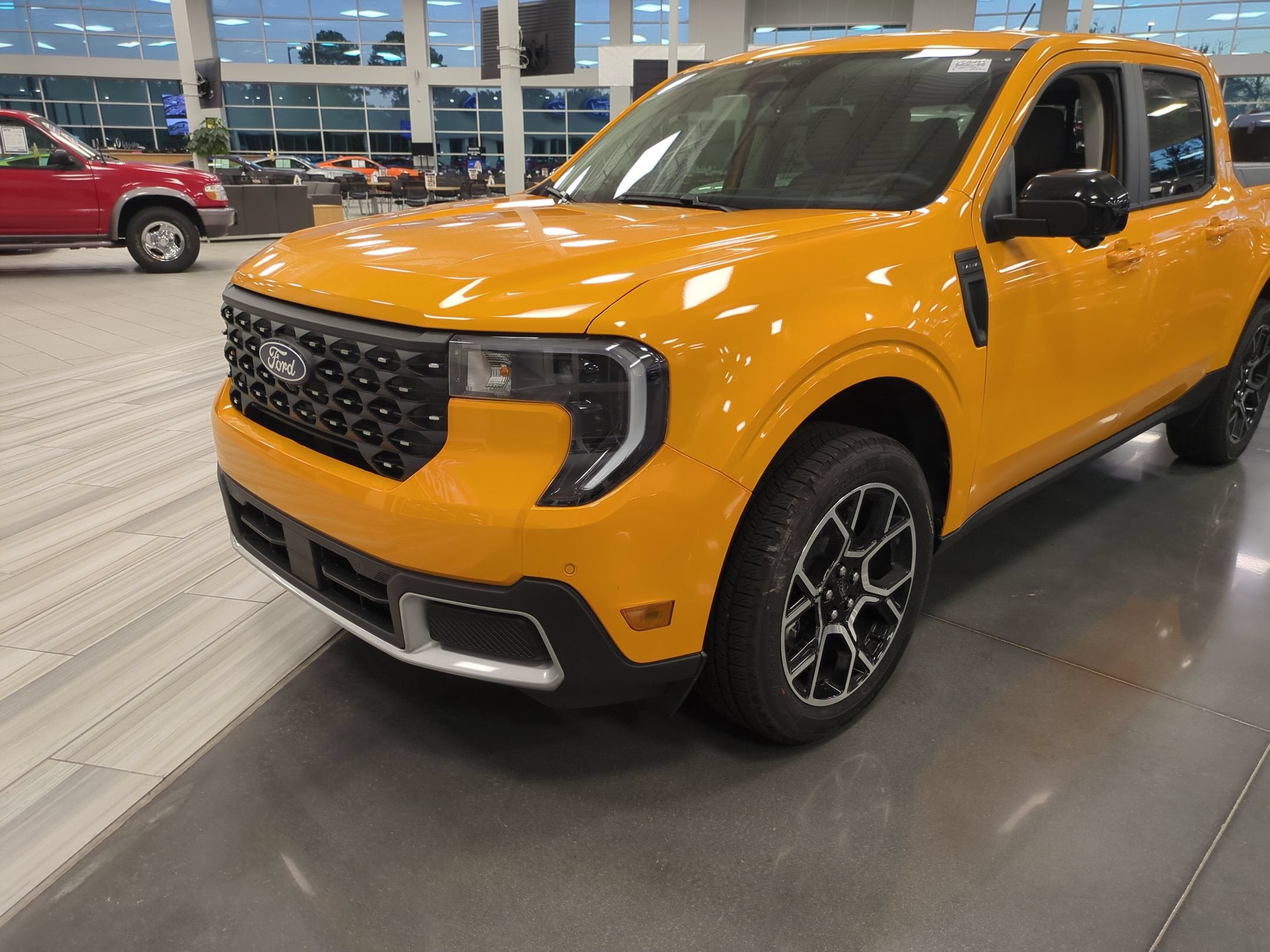 2026 Ford Maverick LARIAT