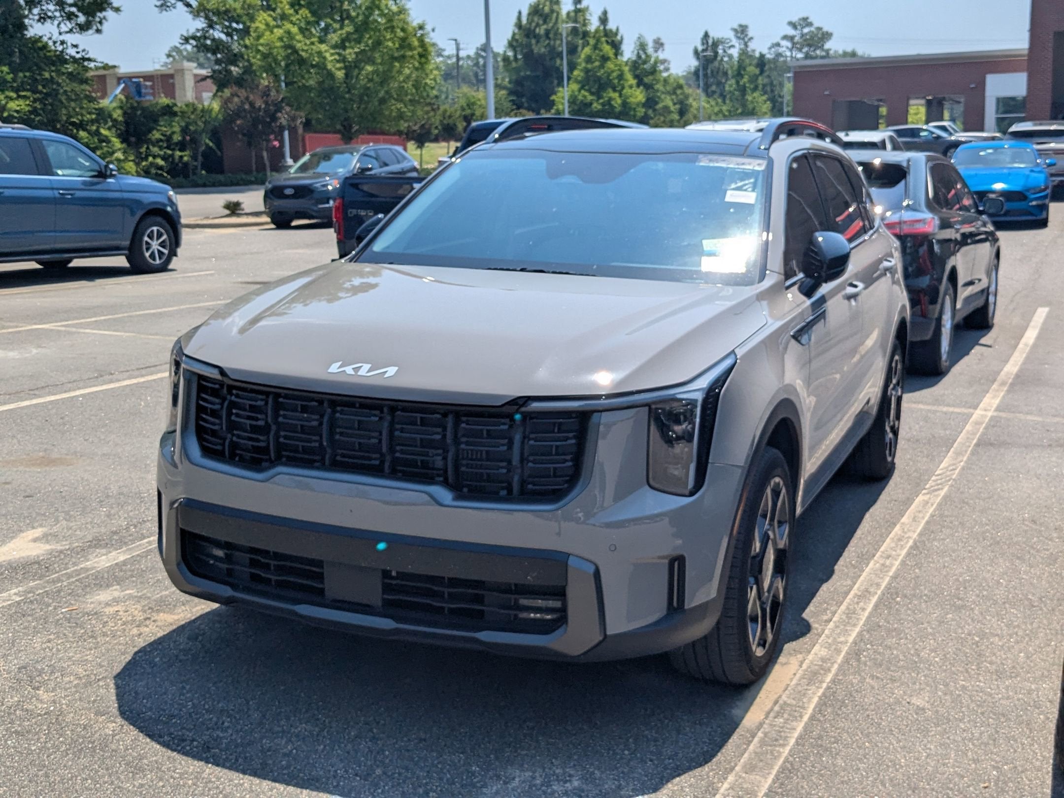 2024 Kia Sorento X-Line EX