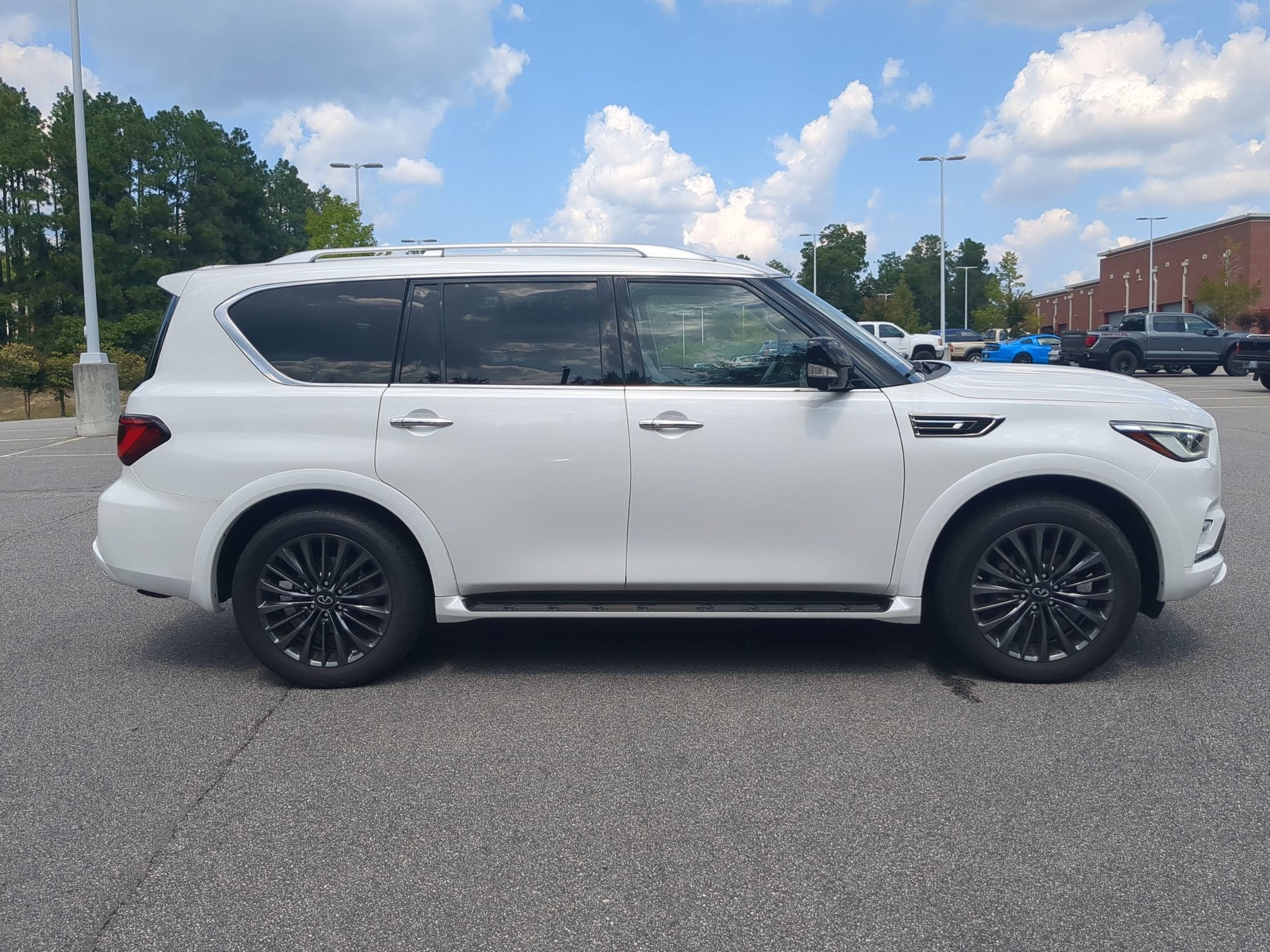 2022 INFINITI QX80 PREMIUM SELECT