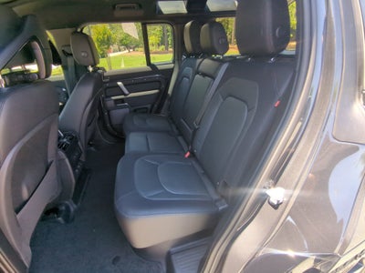 2024 Land Rover Defender X-Dynamic SE