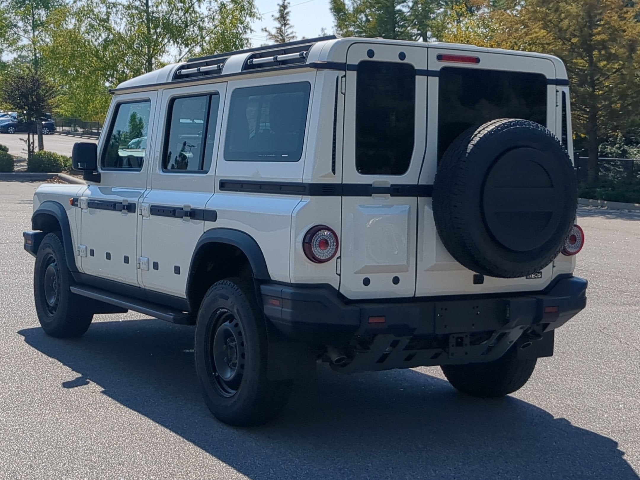 2024 INEOS Grenadier Station Wagon Base