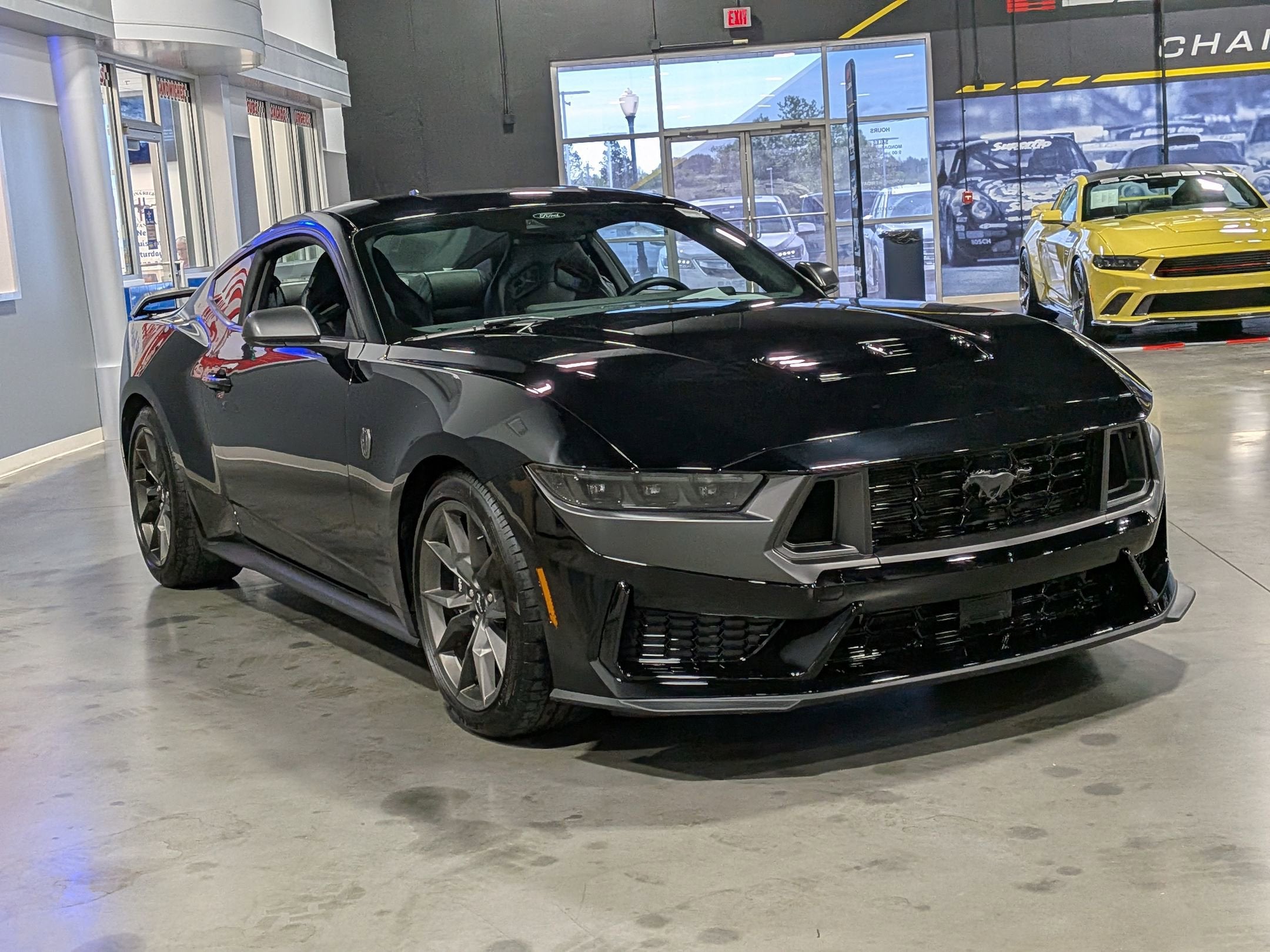 2025 Ford Mustang Dark Horse