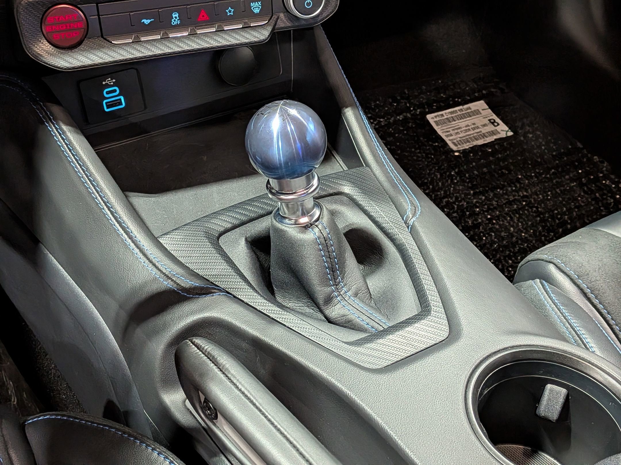 2025 Ford Mustang Dark Horse