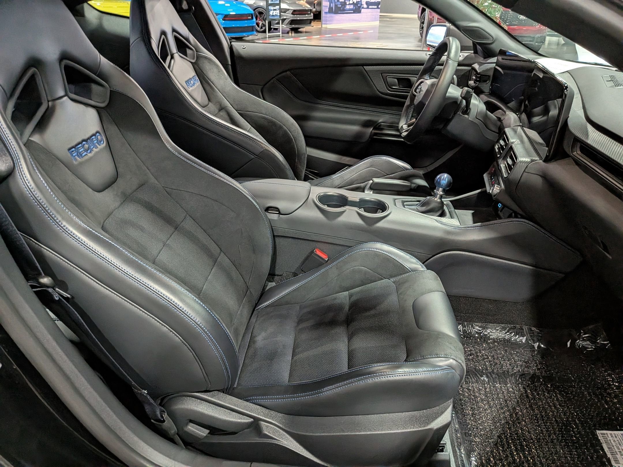 2025 Ford Mustang Dark Horse