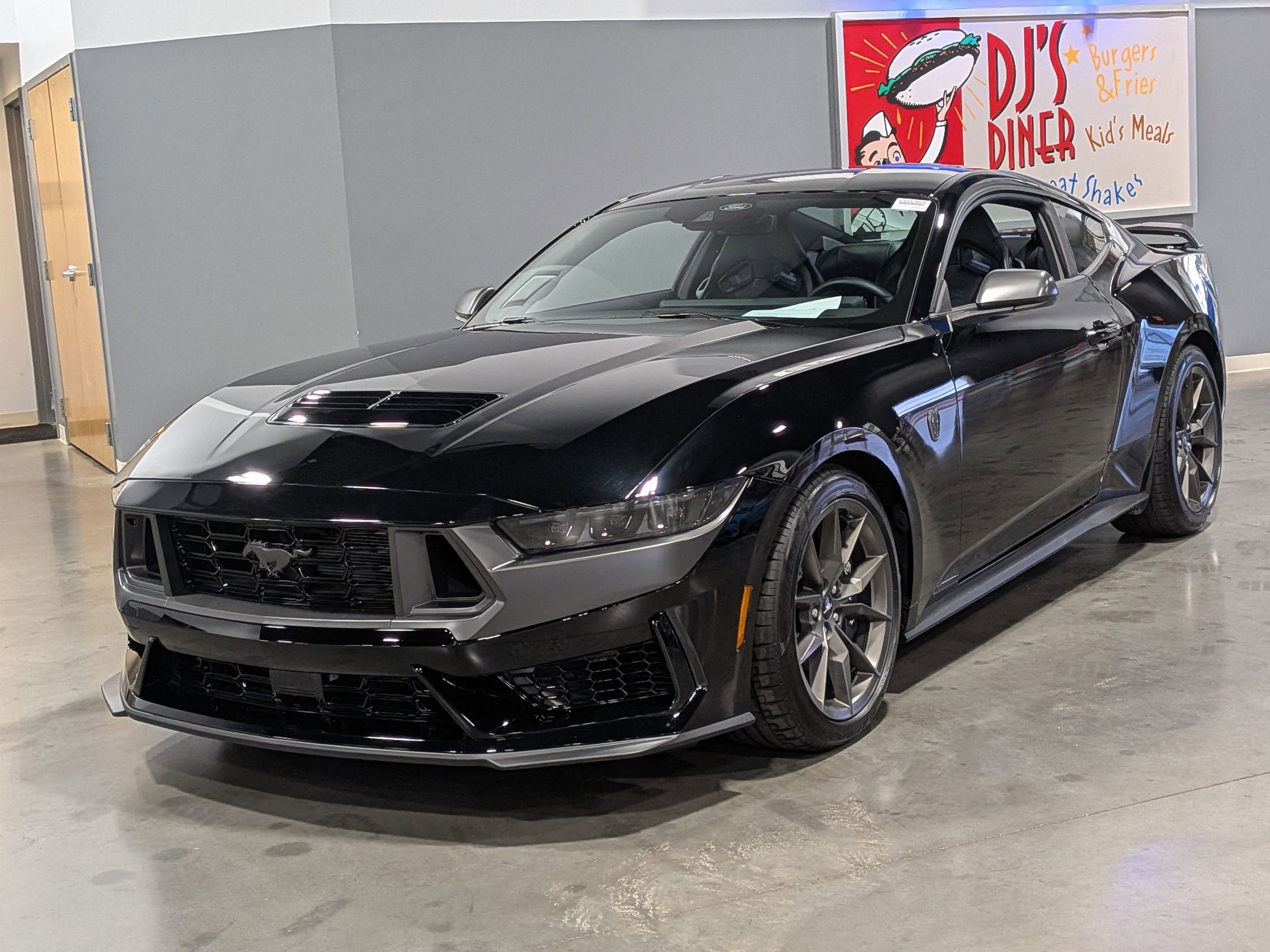 2025 Ford Mustang Dark Horse