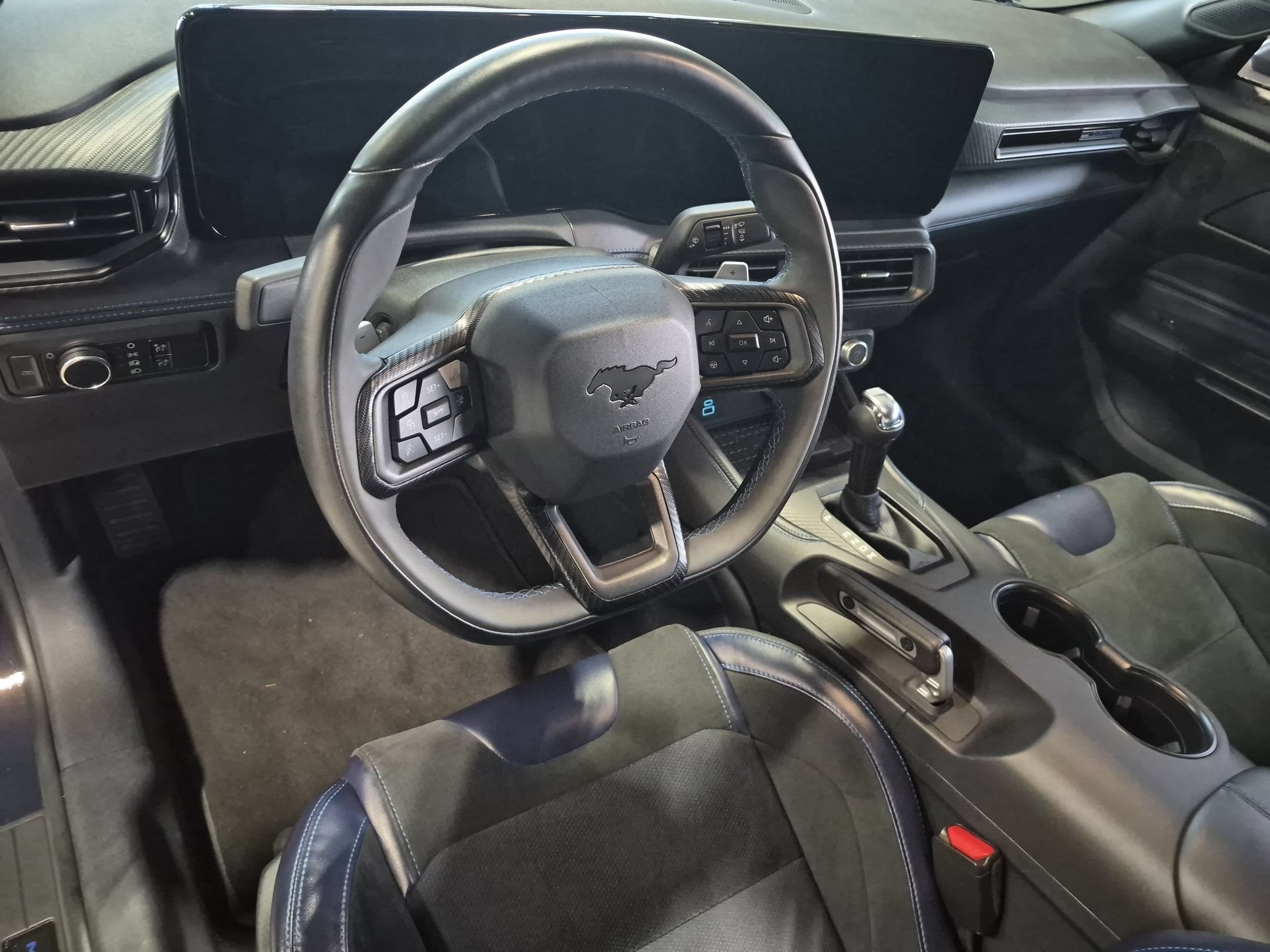 2024 Ford Mustang Dark Horse