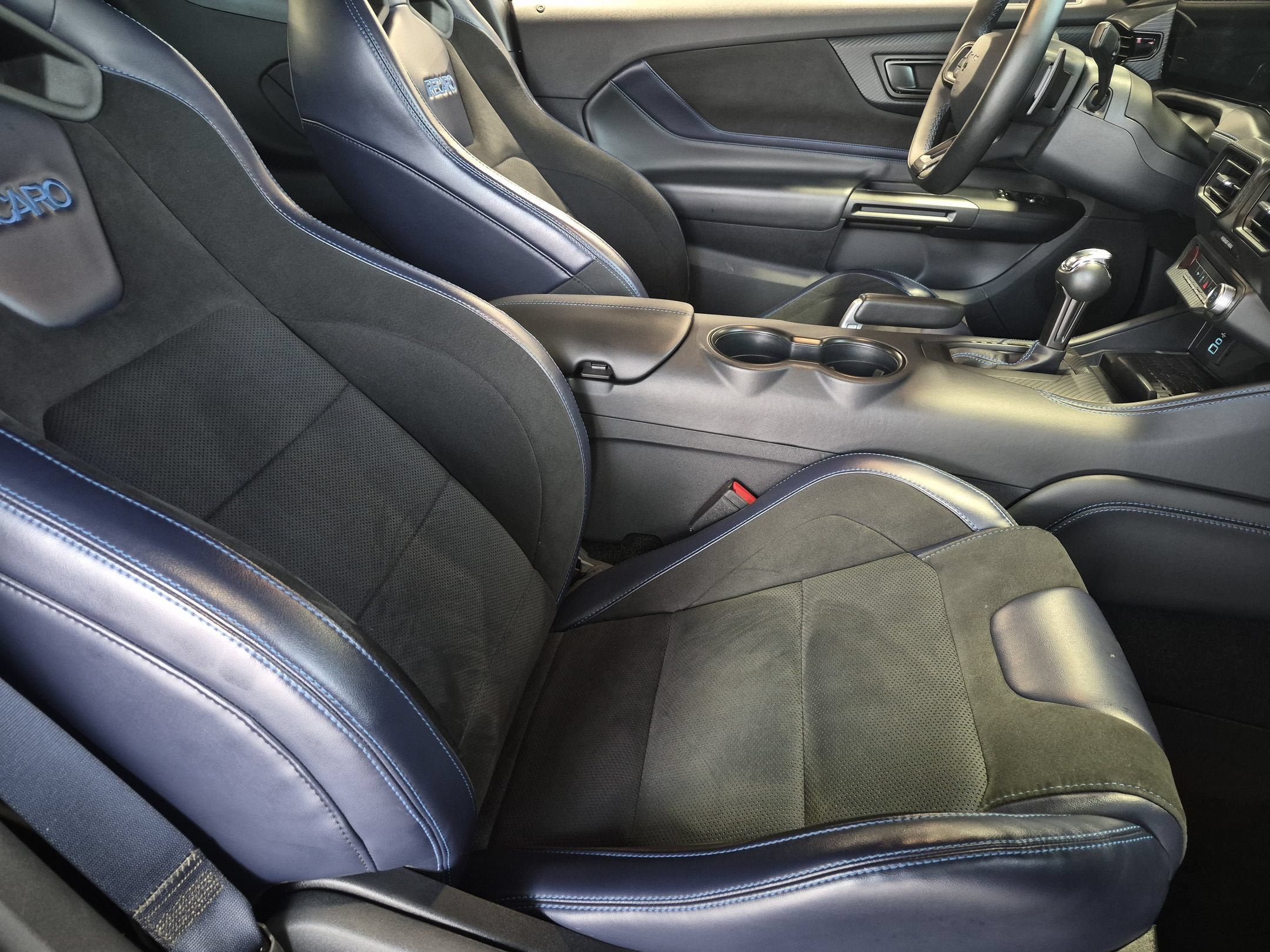 2024 Ford Mustang Dark Horse