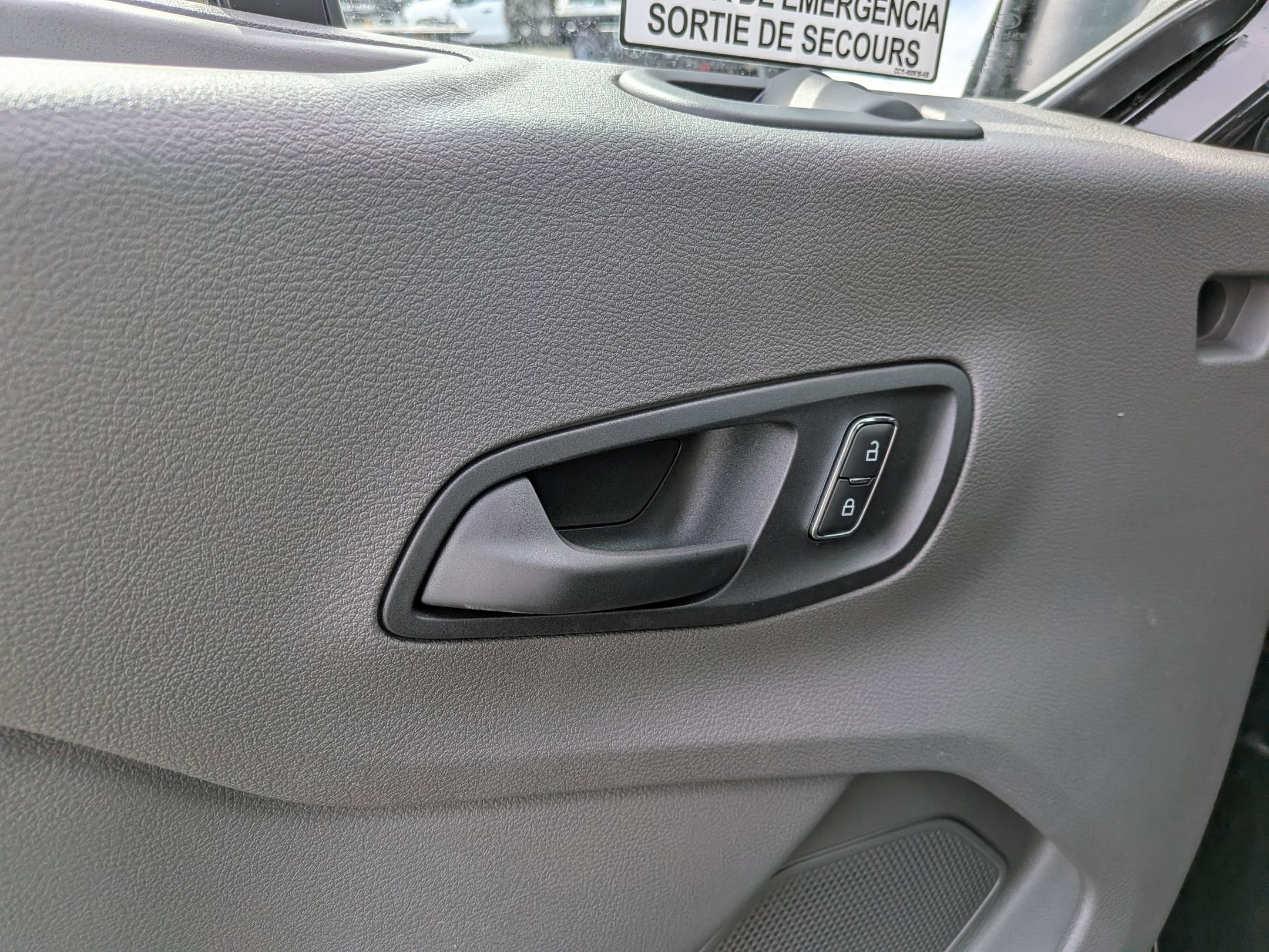 2026 Ford Transit Passenger Wagon XLT