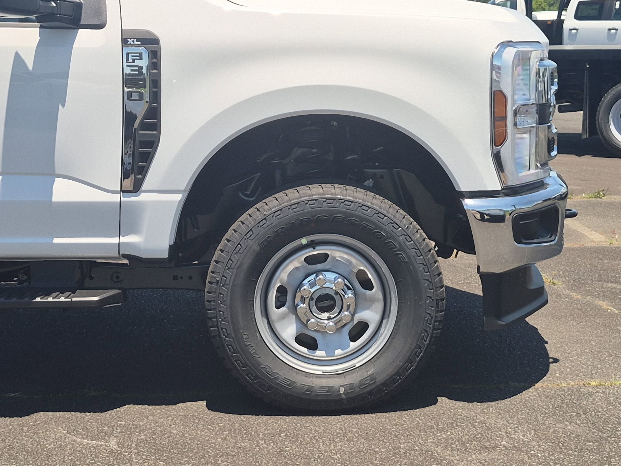 2026 Ford Super Duty F-350 SRW XL