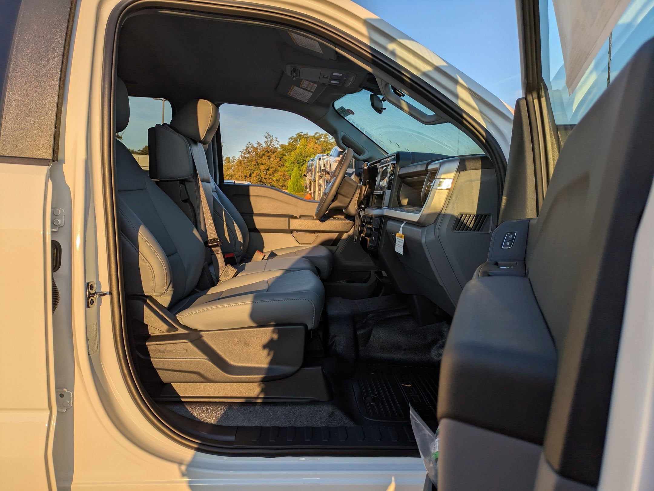 2026 Ford Super Duty F-350 DRW XL