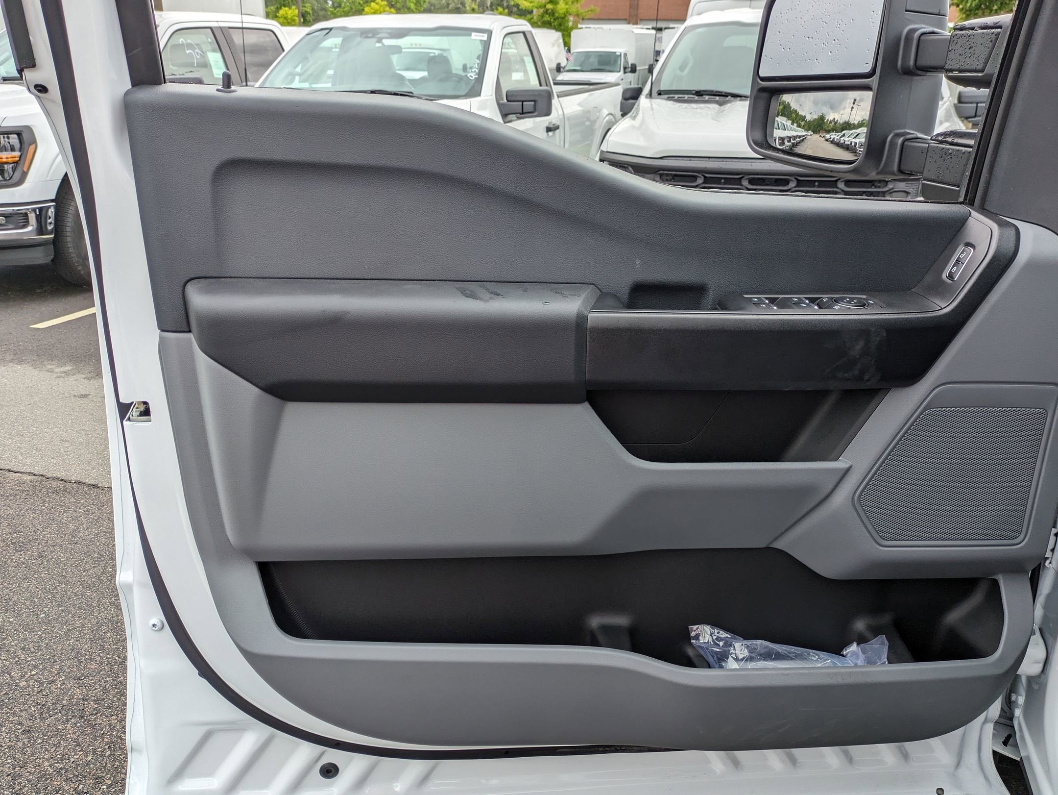 2025 Ford Super Duty F-350 DRW XL