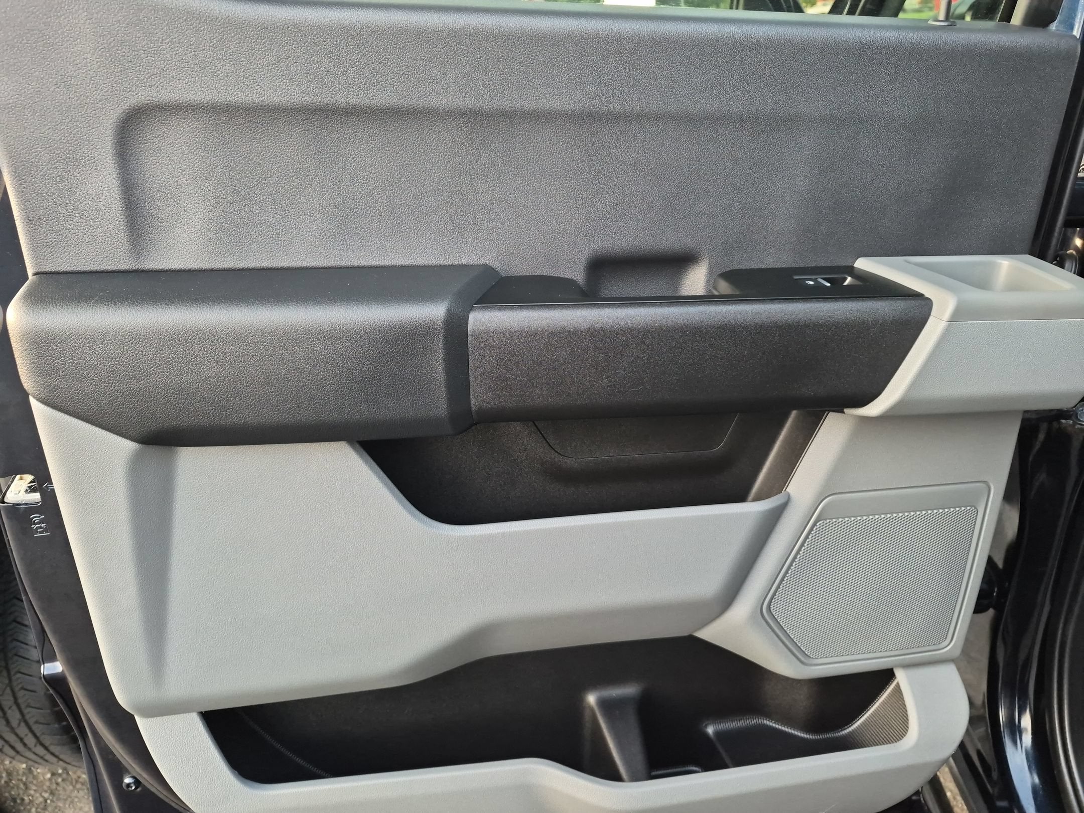 2025 Ford Super Duty F-350 DRW XL