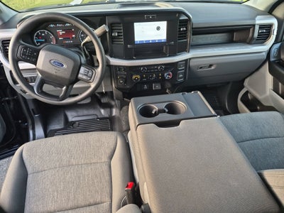 2025 Ford Super Duty F-350 DRW XL
