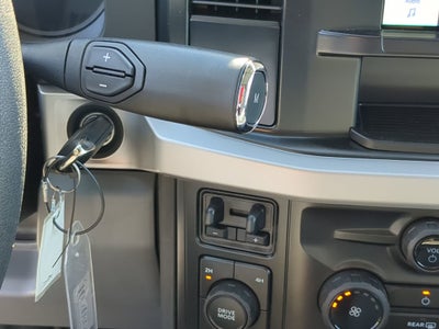 2026 Ford Super Duty F-350 DRW XL