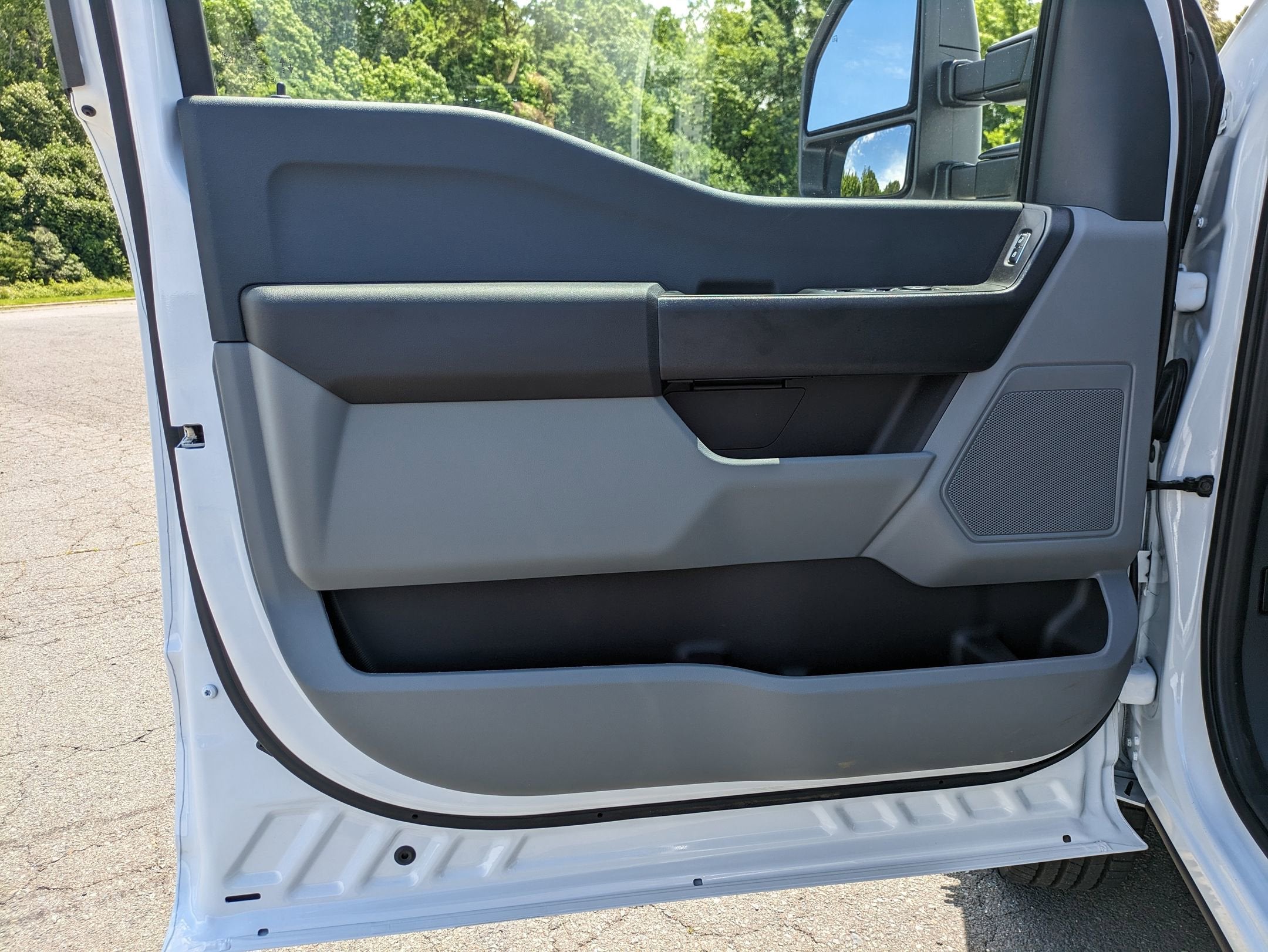 2025 Ford Super Duty F-350 DRW XL