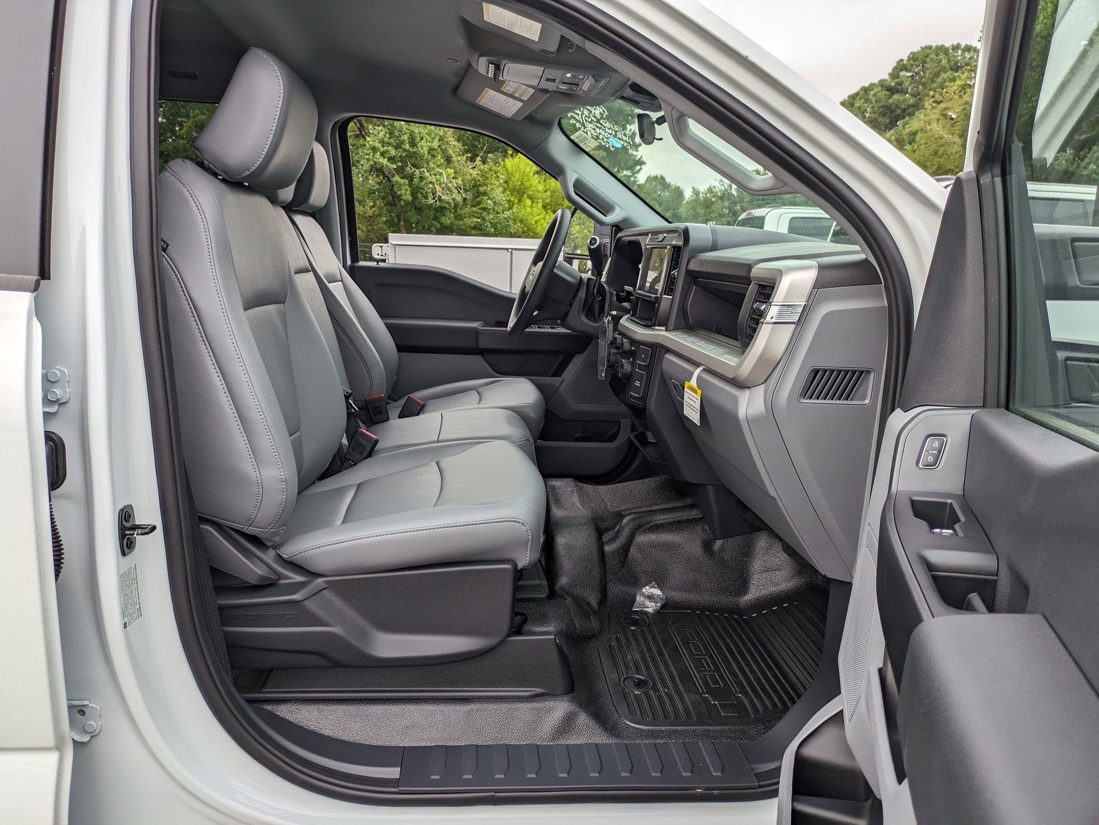 2025 Ford Super Duty F-450 DRW XL